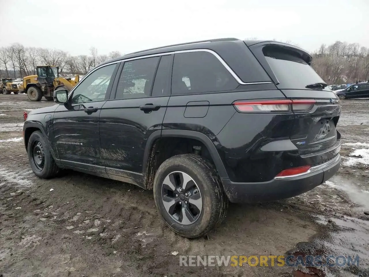 2 Фотография поврежденного автомобиля 1C4RJYB65RC713329 JEEP GRAND CHER 2024