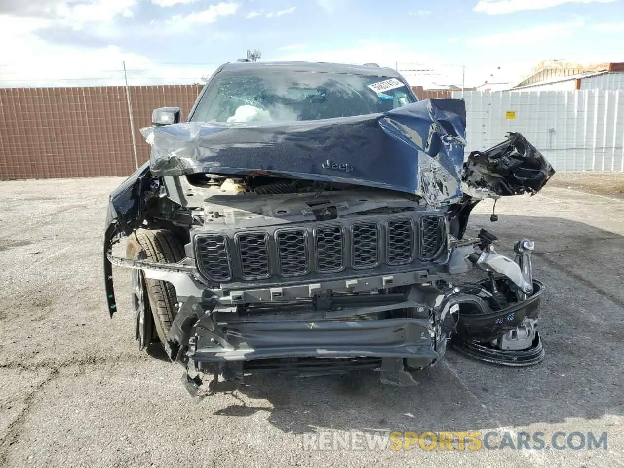 5 Photograph of a damaged car 1C4RJHAG0SC275562 JEEP GRAND CHER 2025