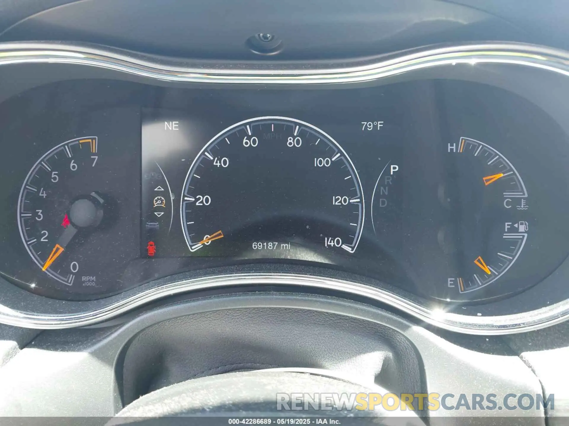 7 Фотография поврежденного автомобиля 1C4RJEAG0KC778605 JEEP GRAND CHEROKEE 2019