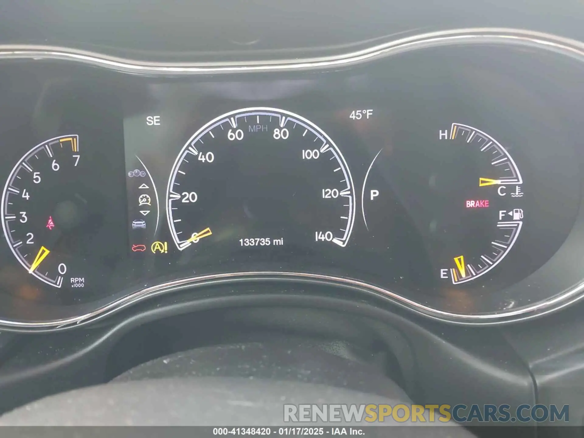 7 Photograph of a damaged car 1C4RJEAG3KC572713 JEEP GRAND CHEROKEE 2019