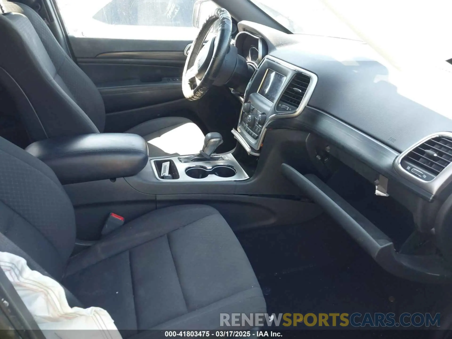 5 Фотография поврежденного автомобиля 1C4RJEAG3KC650035 JEEP GRAND CHEROKEE 2019