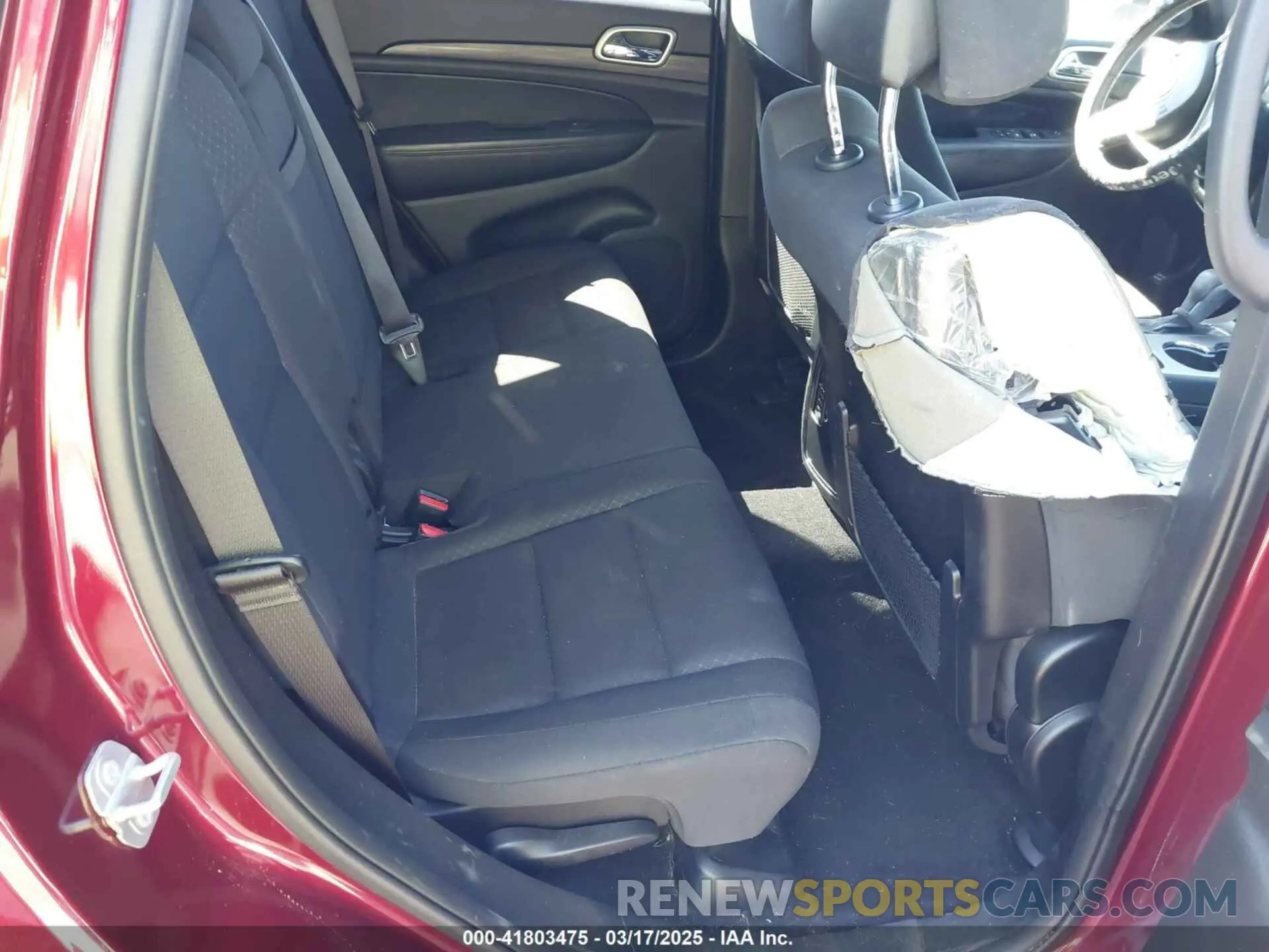 8 Фотография поврежденного автомобиля 1C4RJEAG3KC650035 JEEP GRAND CHEROKEE 2019