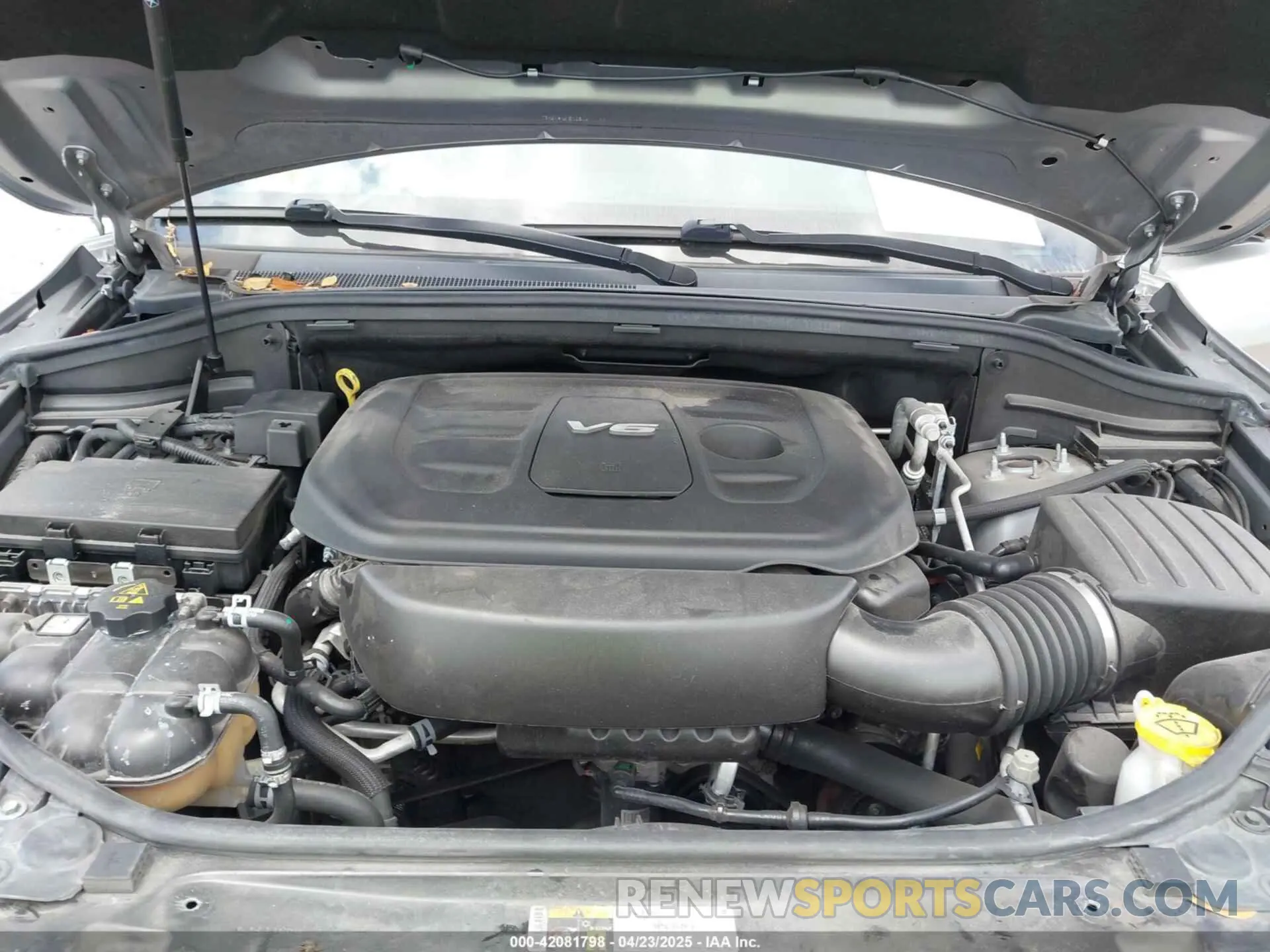 10 Фотография поврежденного автомобиля 1C4RJEAG8KC614650 JEEP GRAND CHEROKEE 2019