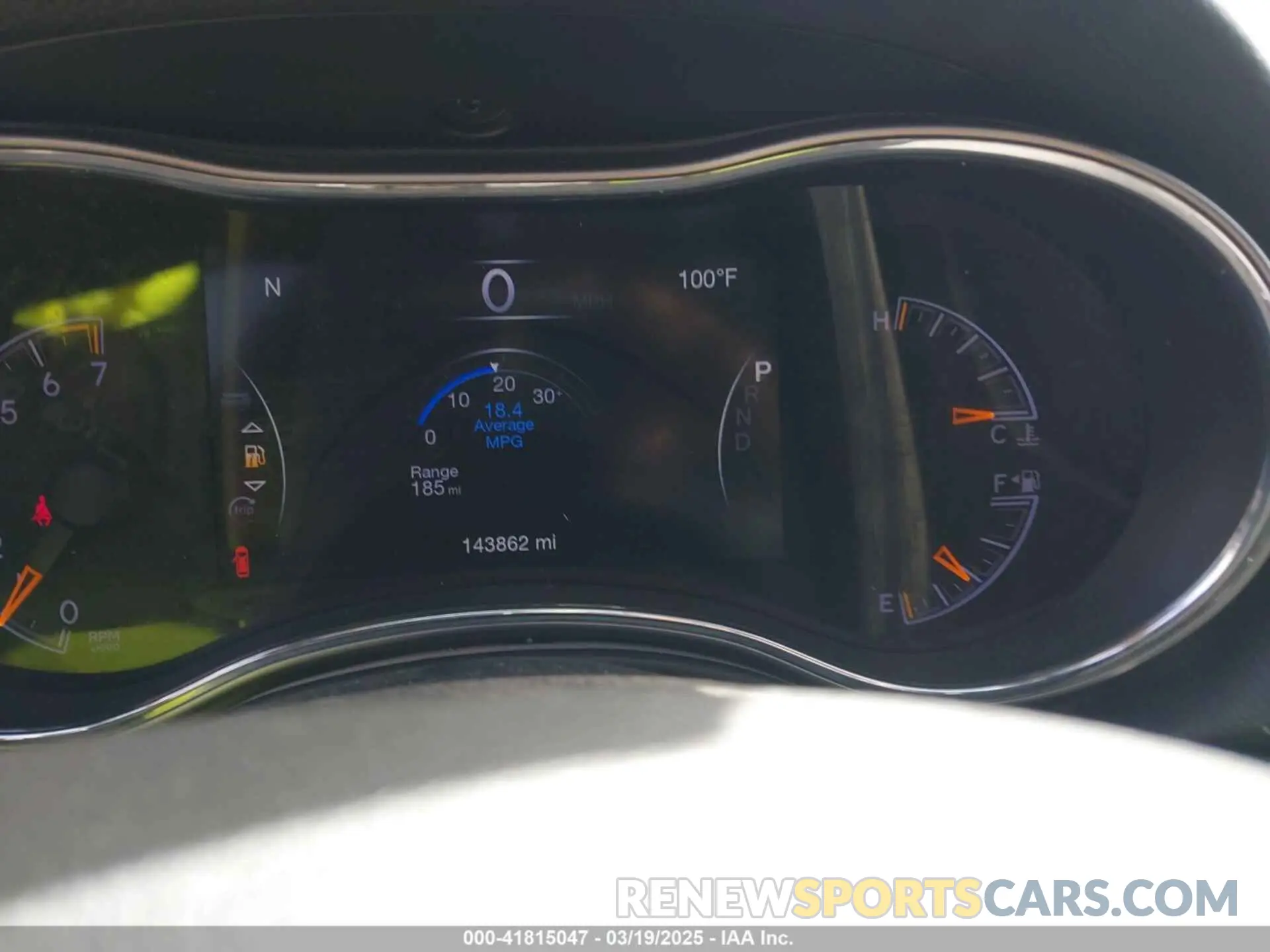 7 Photograph of a damaged car 1C4RJEBG7KC680587 JEEP GRAND CHEROKEE 2019