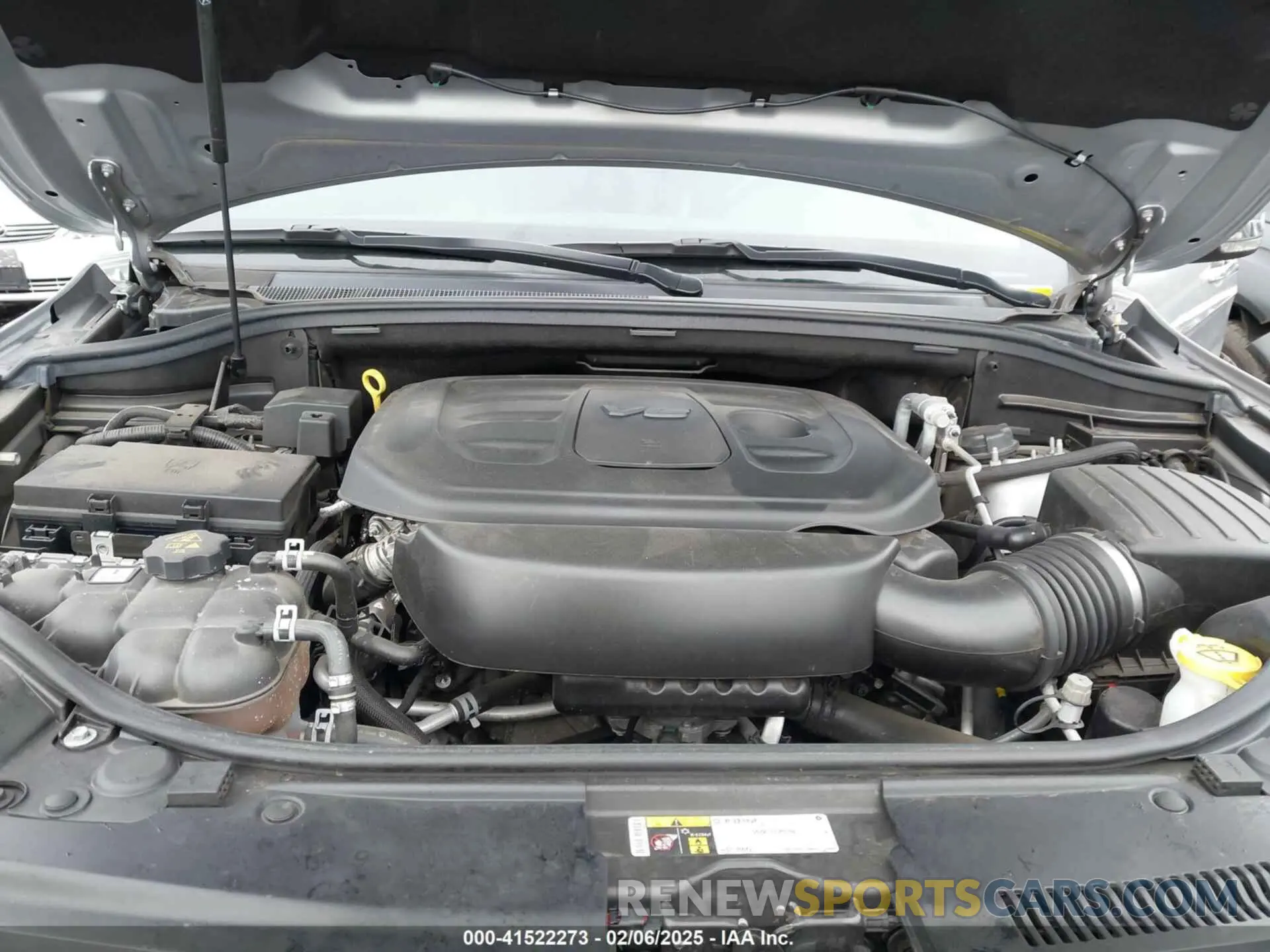 10 Photograph of a damaged car 1C4RJEBG7KC767888 JEEP GRAND CHEROKEE 2019