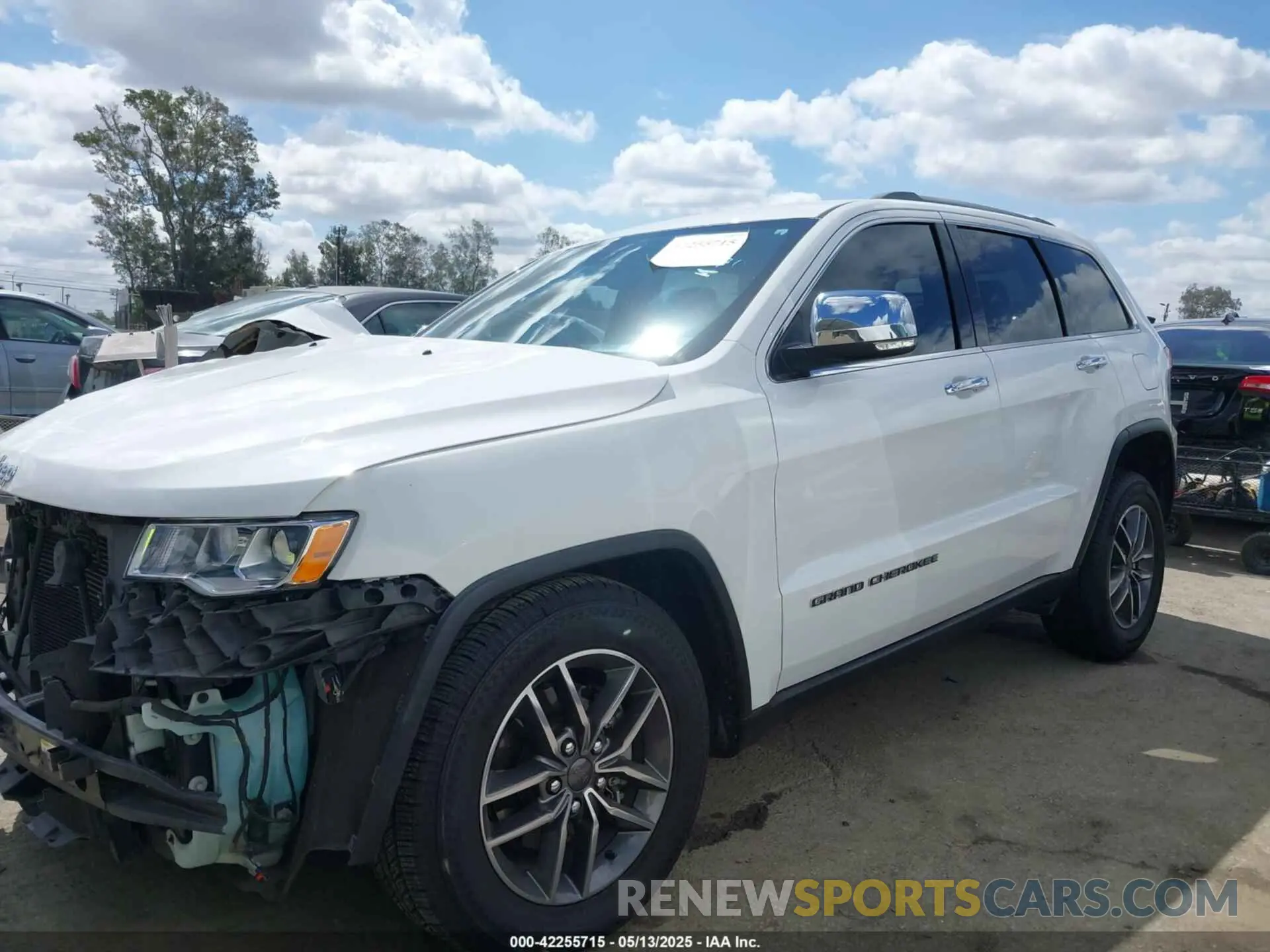 15 Photograph of a damaged car 1C4RJEBG8KC789978 JEEP GRAND CHEROKEE 2019