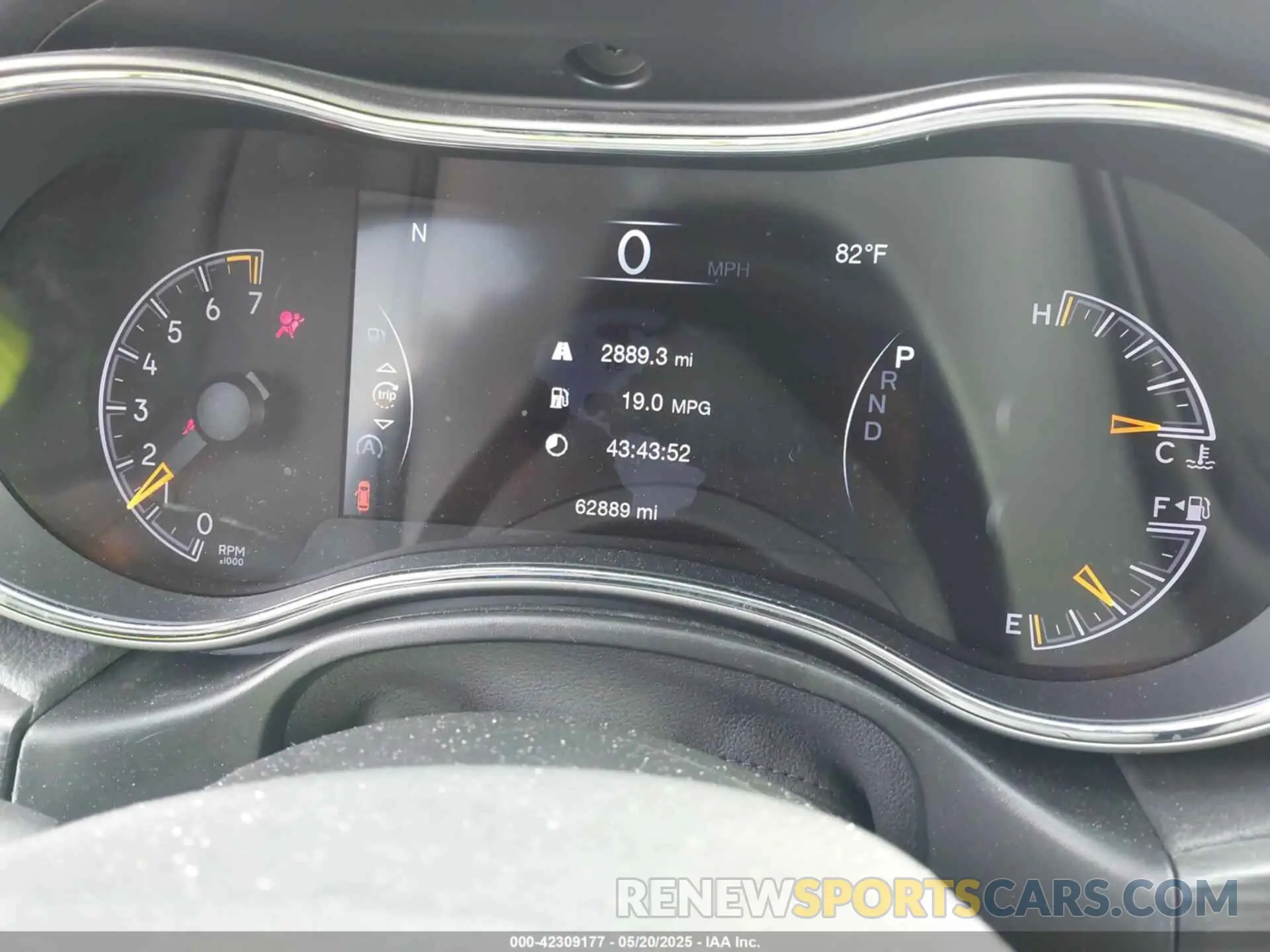 7 Photograph of a damaged car 1C4RJEBG9KC658798 JEEP GRAND CHEROKEE 2019