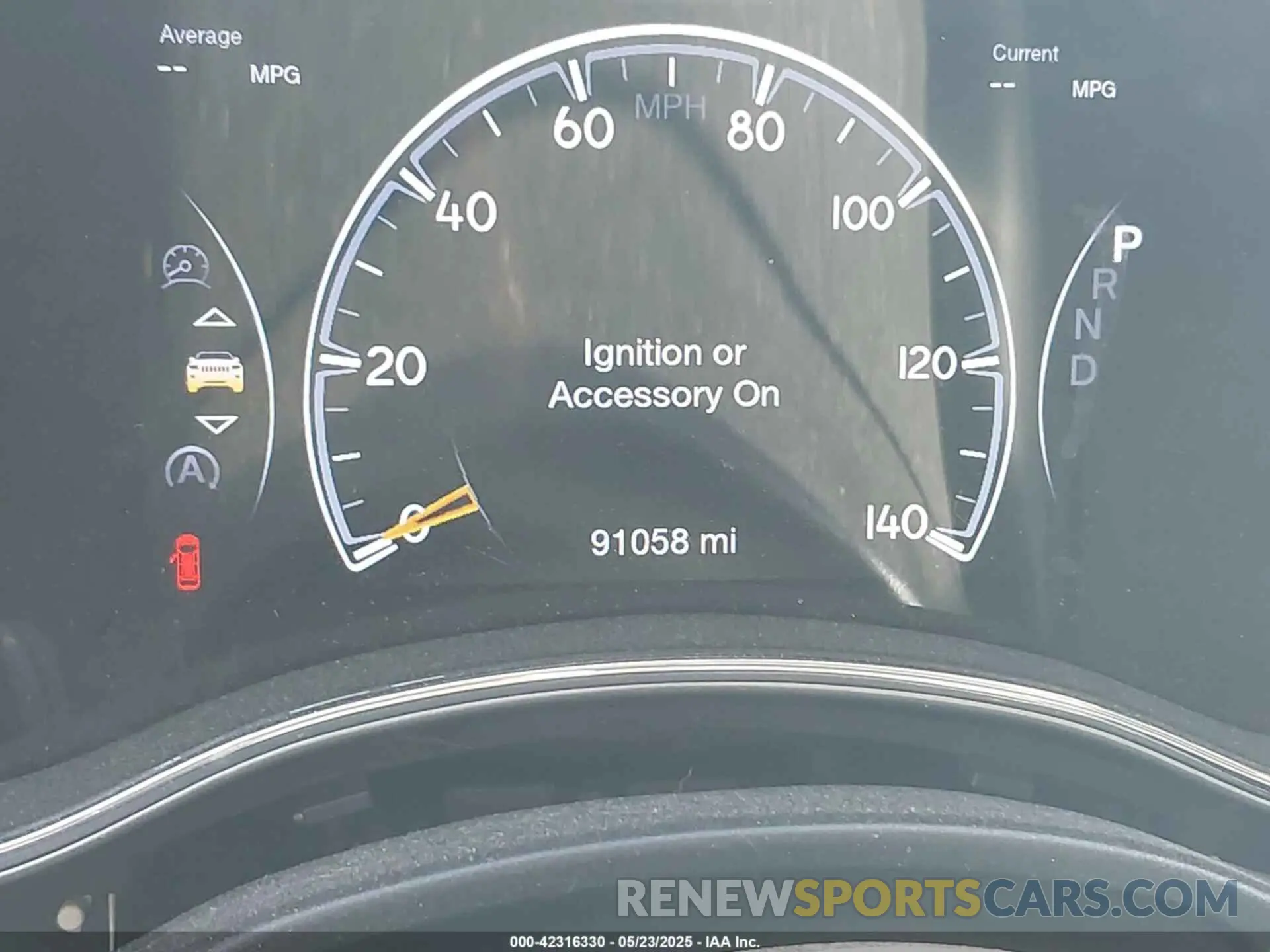 15 Photograph of a damaged car 1C4RJEBG9KC680641 JEEP GRAND CHEROKEE 2019