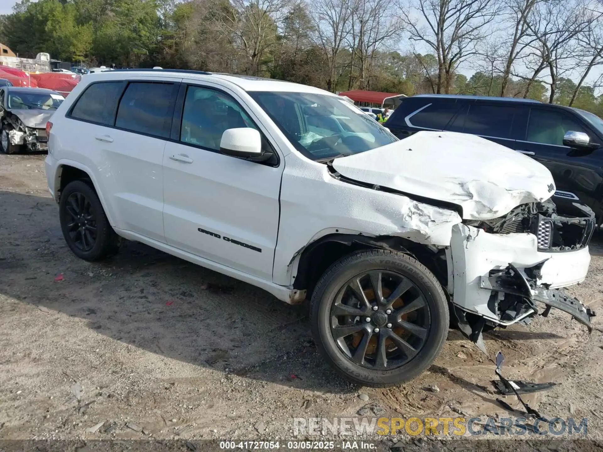1 Фотография поврежденного автомобиля 1C4RJFAG1KC565684 JEEP GRAND CHEROKEE 2019
