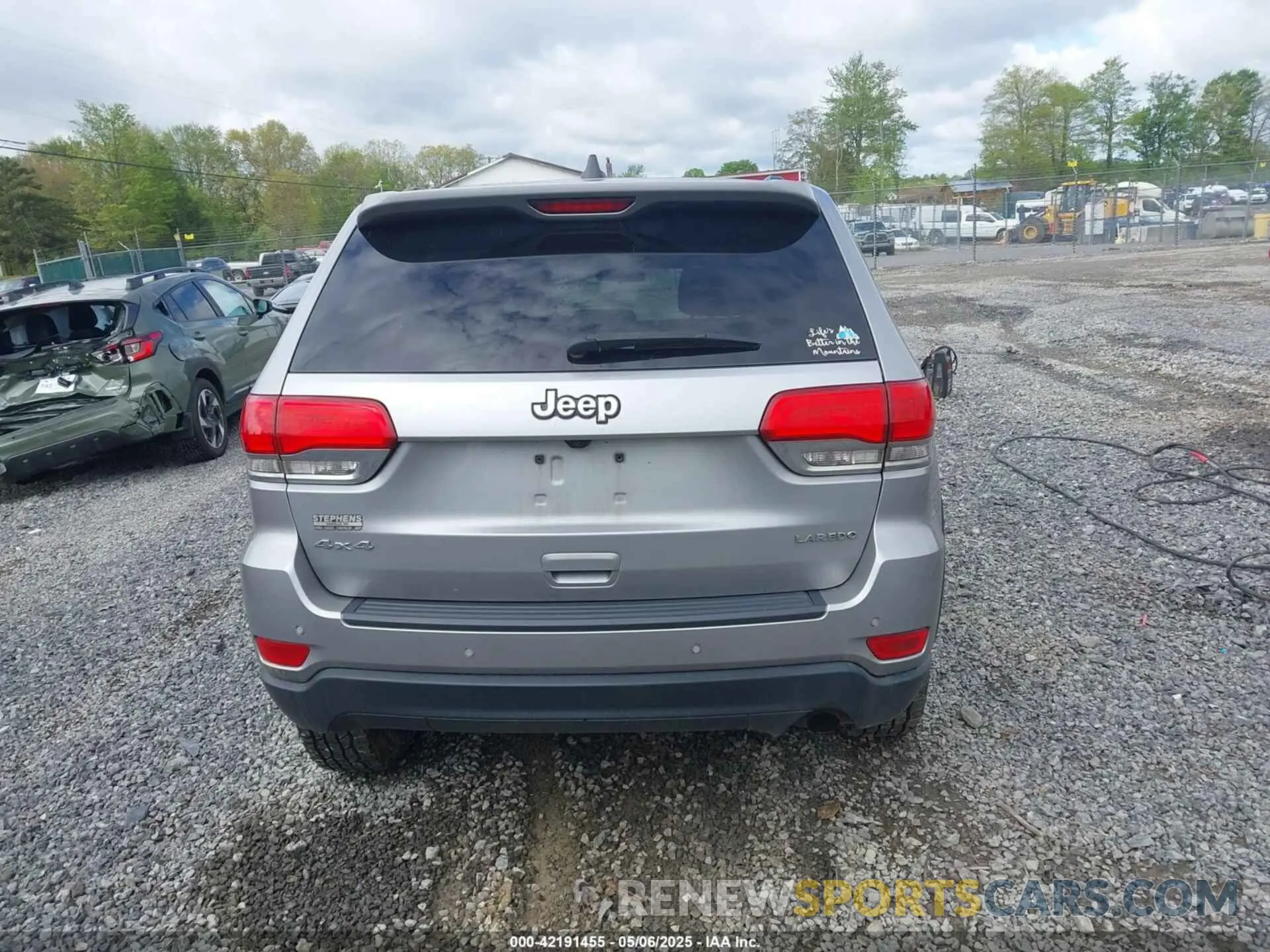 17 Фотография поврежденного автомобиля 1C4RJFAG2KC682755 JEEP GRAND CHEROKEE 2019