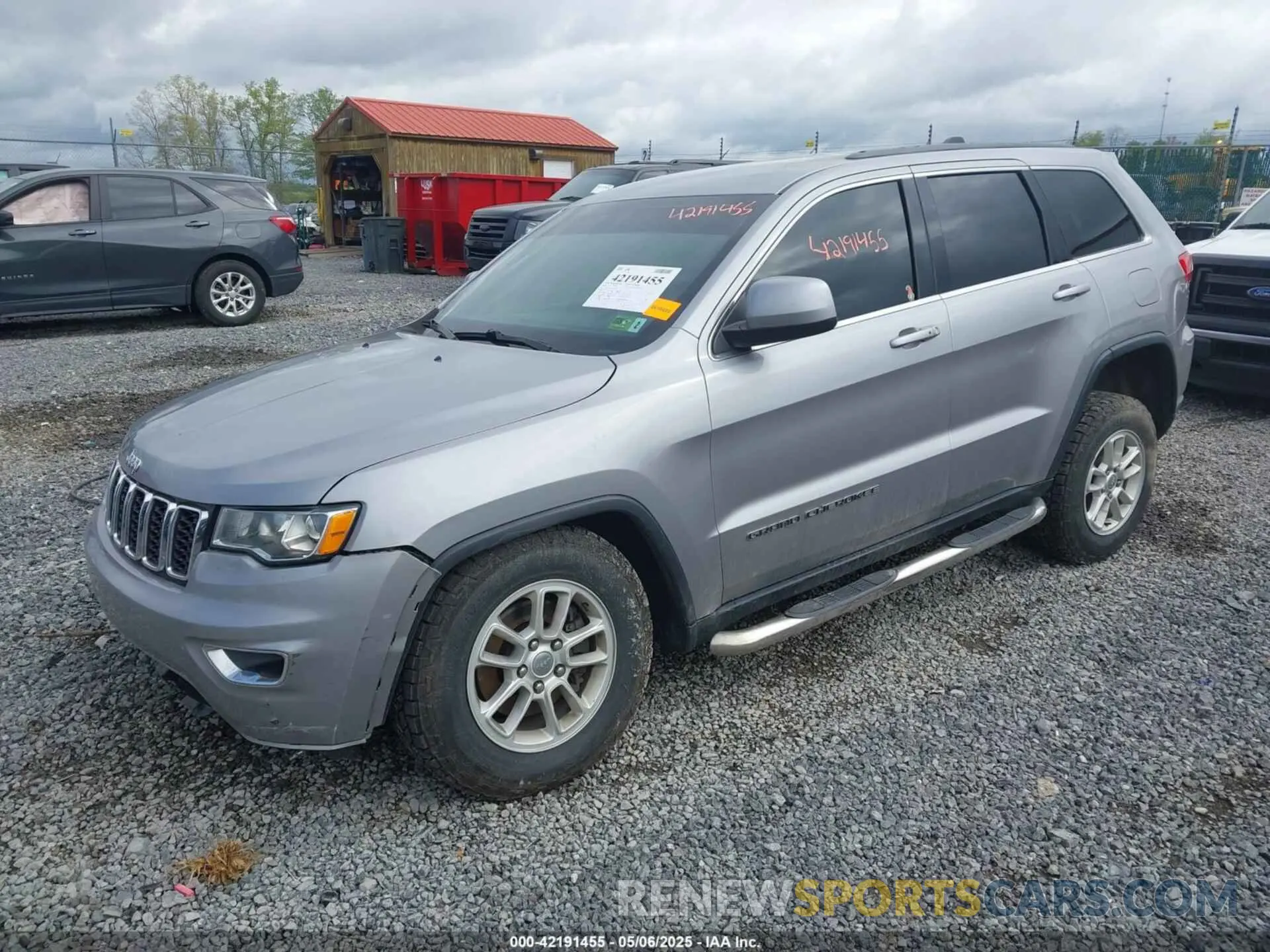 2 Фотография поврежденного автомобиля 1C4RJFAG2KC682755 JEEP GRAND CHEROKEE 2019