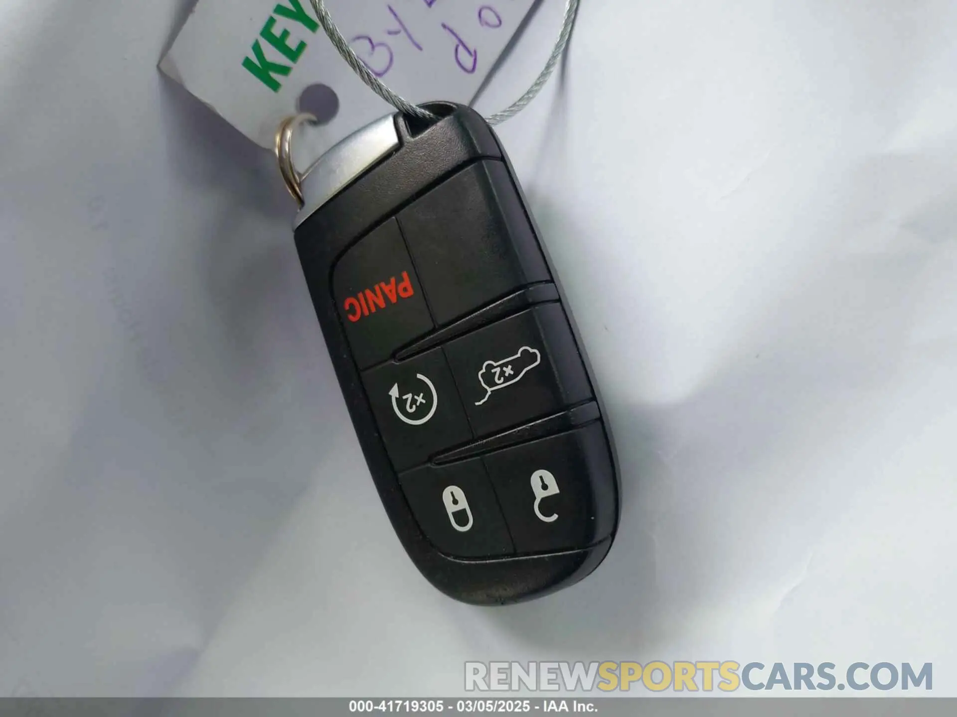 11 Photograph of a damaged car 1C4RJFAG4KC531609 JEEP GRAND CHEROKEE 2019