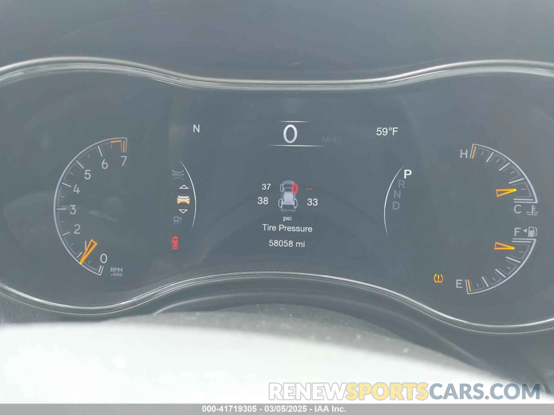 7 Photograph of a damaged car 1C4RJFAG4KC531609 JEEP GRAND CHEROKEE 2019