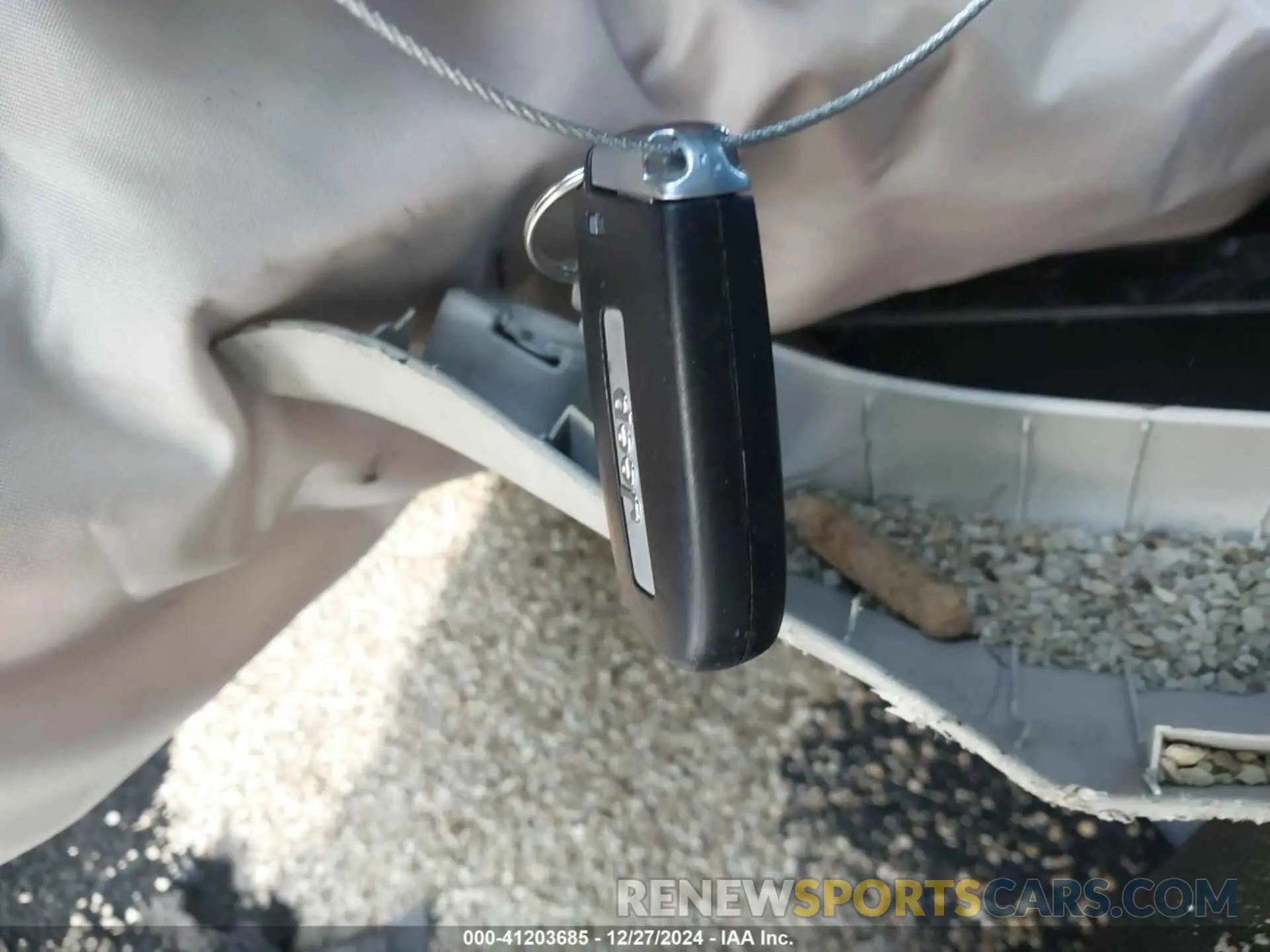 11 Photograph of a damaged car 1C4RJFAG5KC677291 JEEP GRAND CHEROKEE 2019