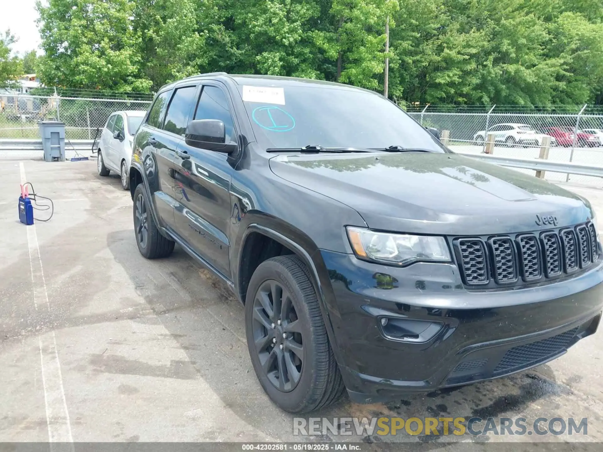 6 Photograph of a damaged car 1C4RJFAG5KC830722 JEEP GRAND CHEROKEE 2019