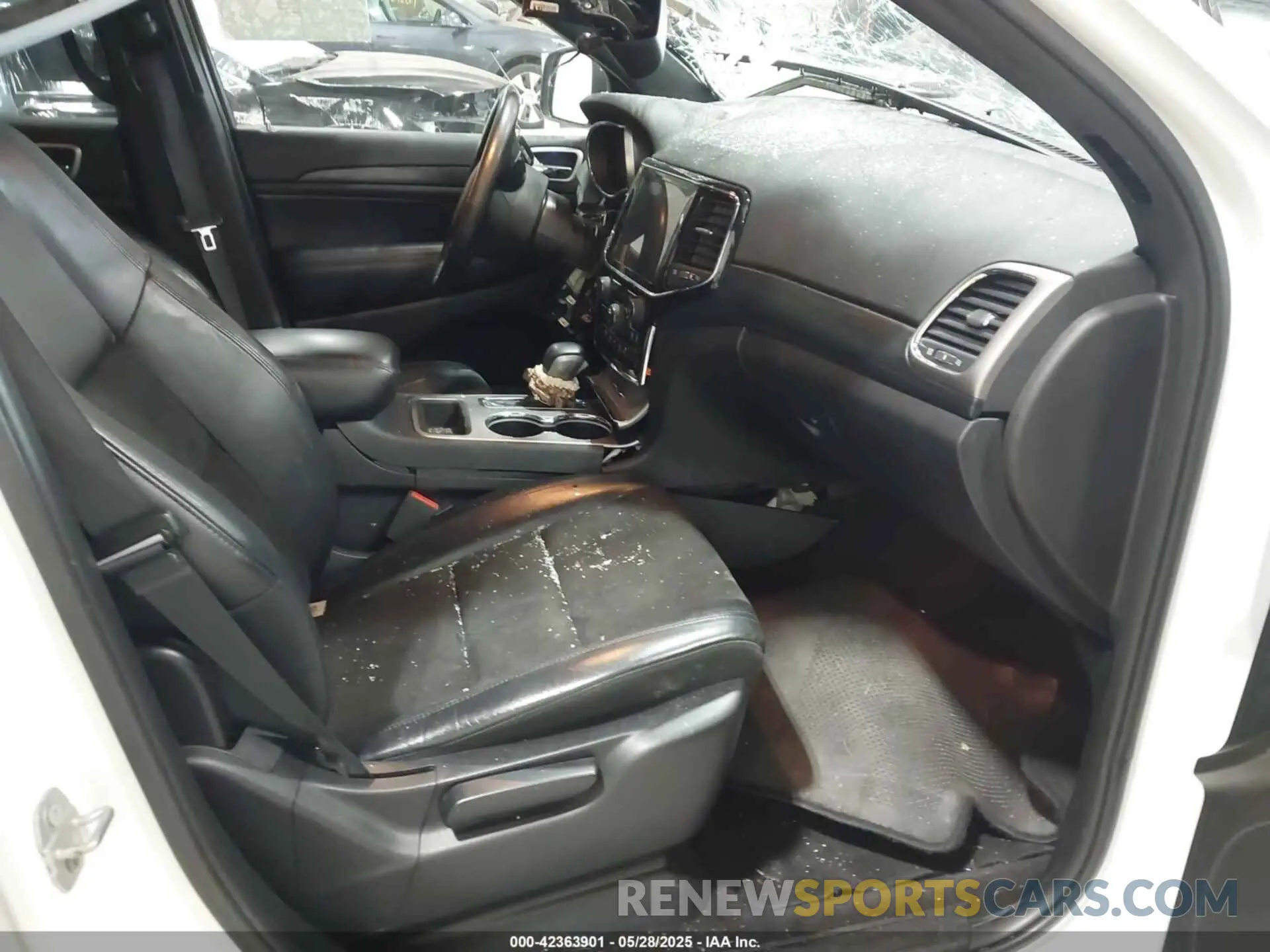 5 Фотография поврежденного автомобиля 1C4RJFAG7KC588175 JEEP GRAND CHEROKEE 2019