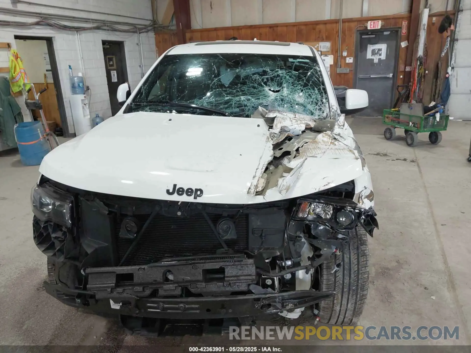 6 Фотография поврежденного автомобиля 1C4RJFAG7KC588175 JEEP GRAND CHEROKEE 2019