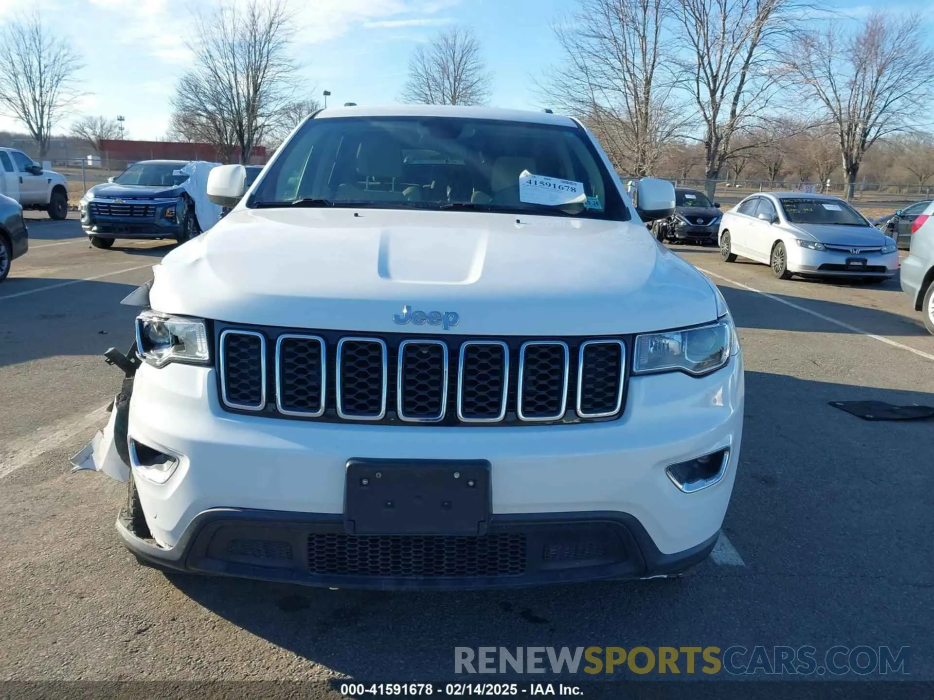 12 Photograph of a damaged car 1C4RJFAG7KC694674 JEEP GRAND CHEROKEE 2019