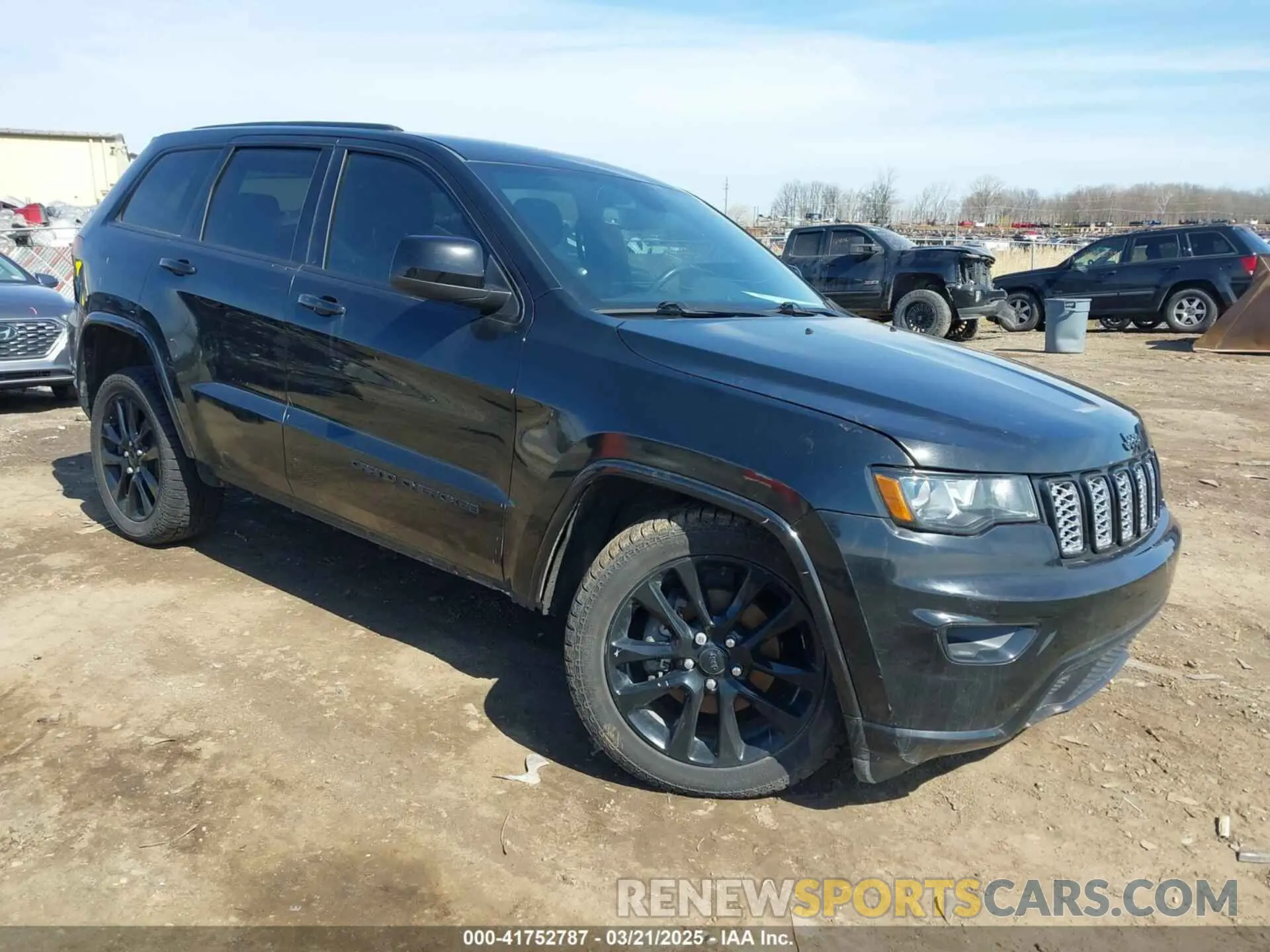 1 Photograph of a damaged car 1C4RJFAG8KC601354 JEEP GRAND CHEROKEE 2019