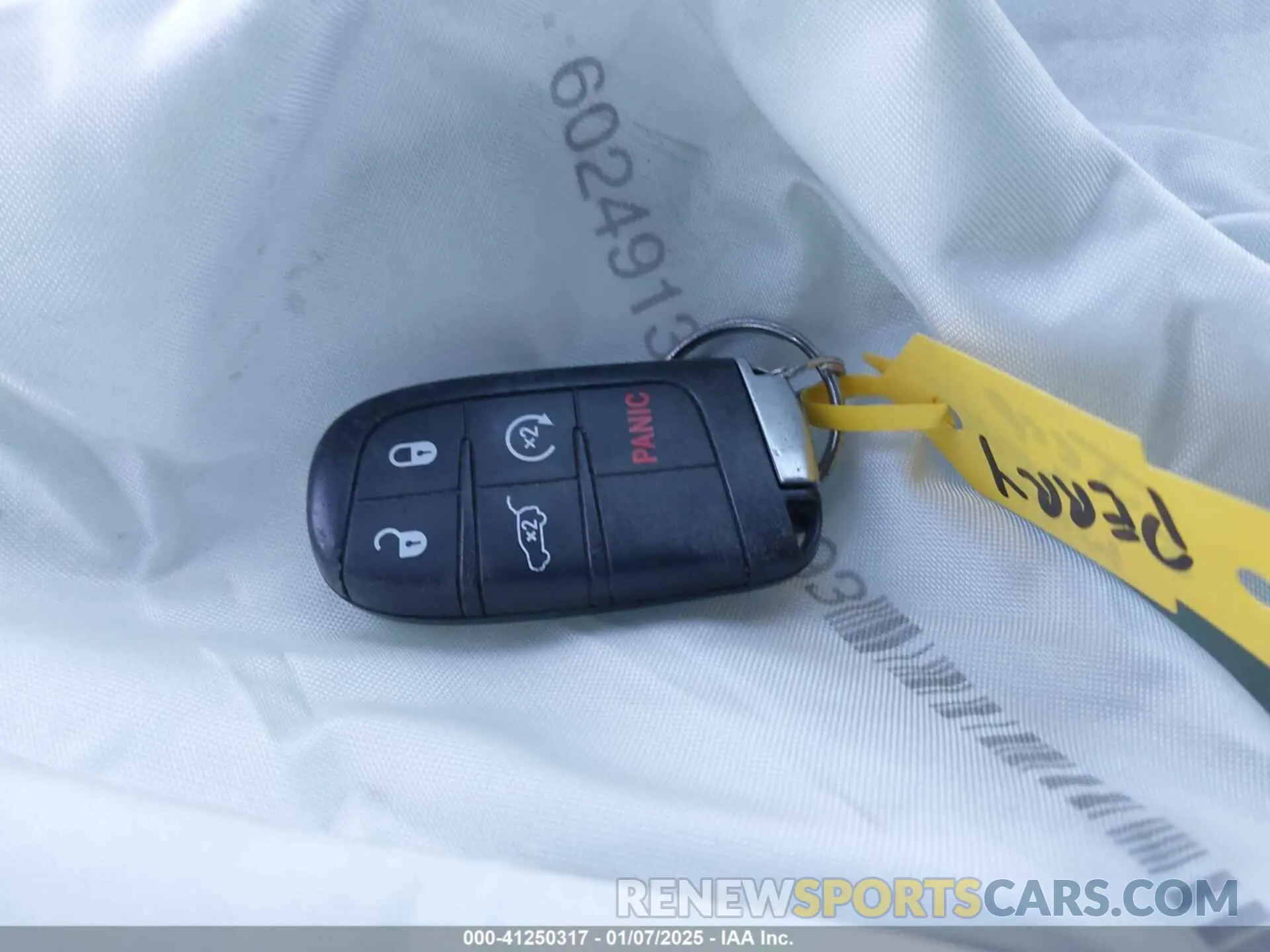 11 Photograph of a damaged car 1C4RJFAG9KC588520 JEEP GRAND CHEROKEE 2019
