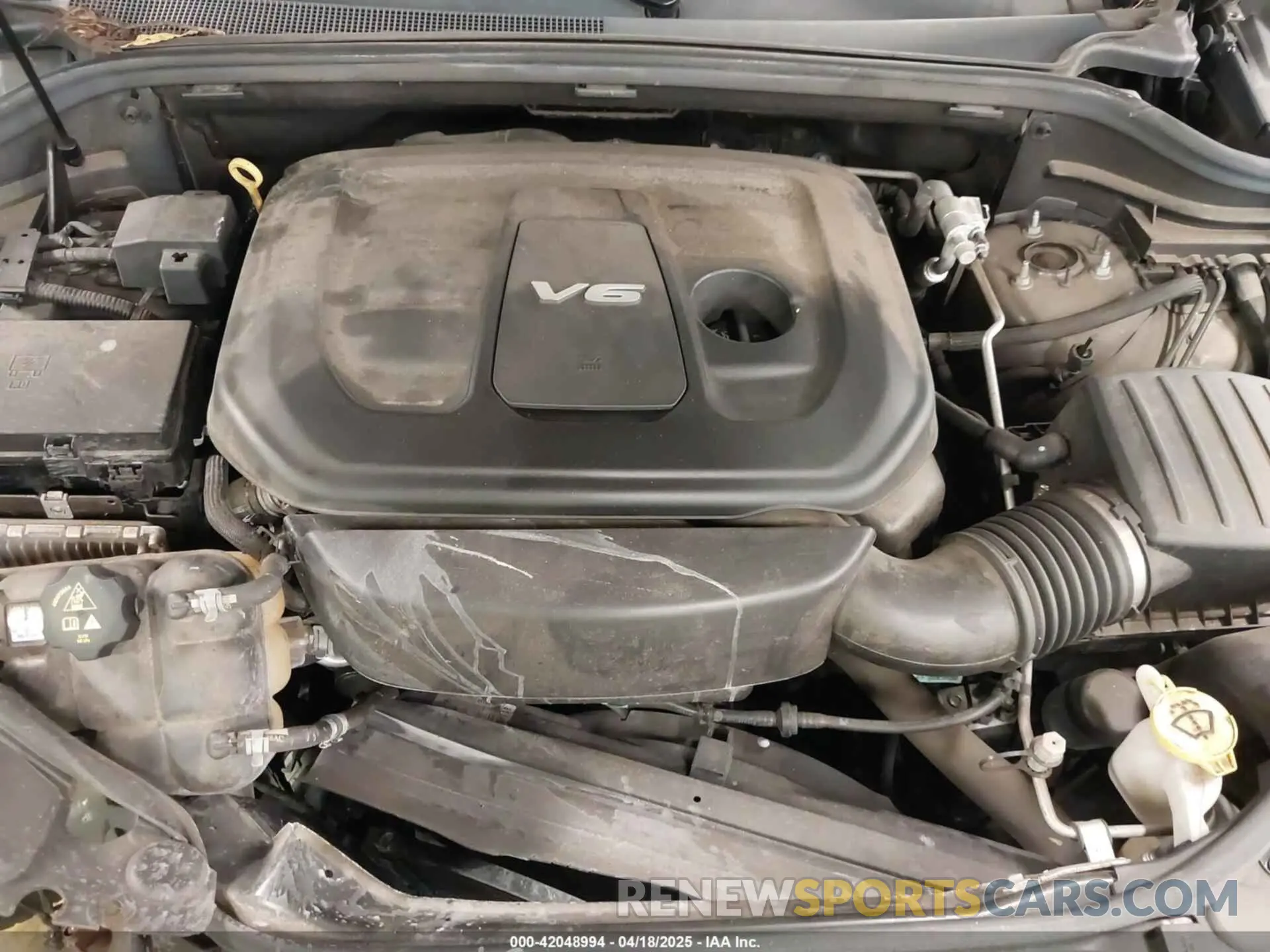 10 Photograph of a damaged car 1C4RJFBG0KC527748 JEEP GRAND CHEROKEE 2019