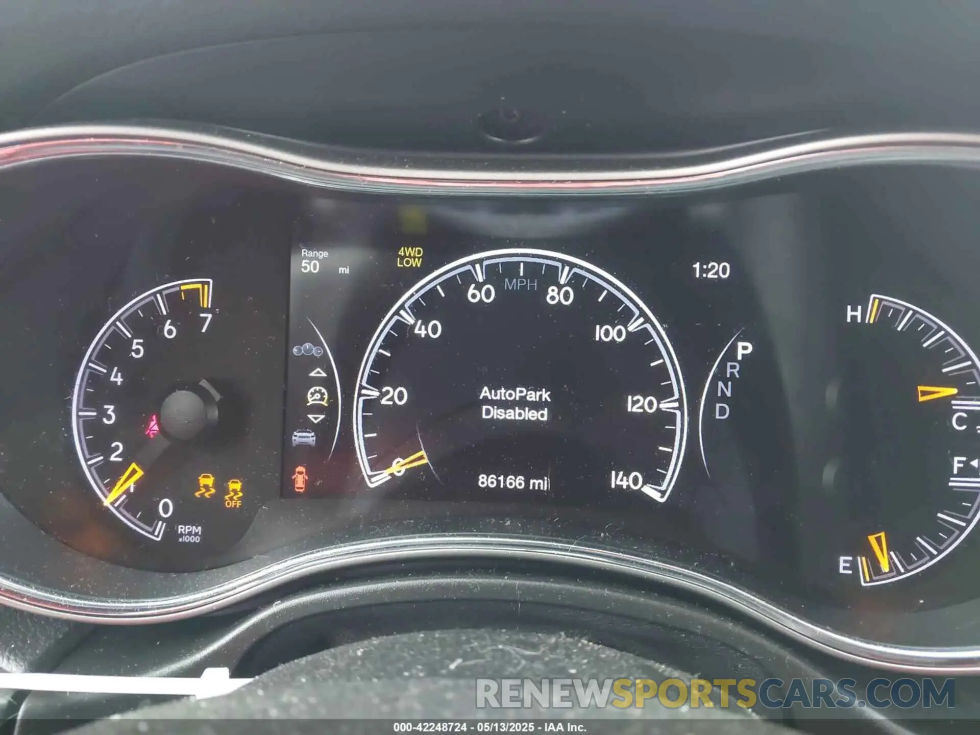 7 Фотография поврежденного автомобиля 1C4RJFBG0KC665497 JEEP GRAND CHEROKEE 2019