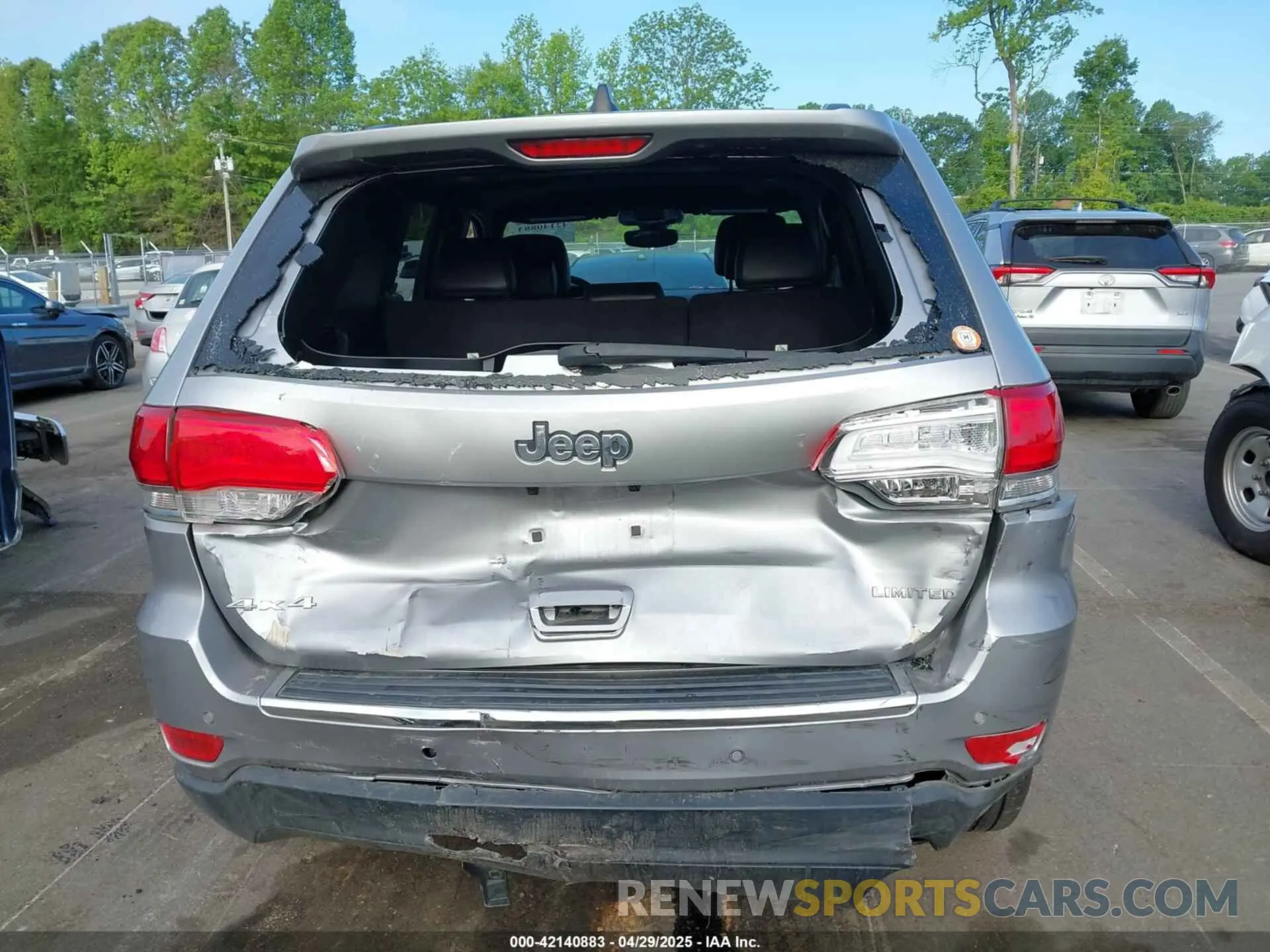 16 Фотография поврежденного автомобиля 1C4RJFBG0KC687435 JEEP GRAND CHEROKEE 2019