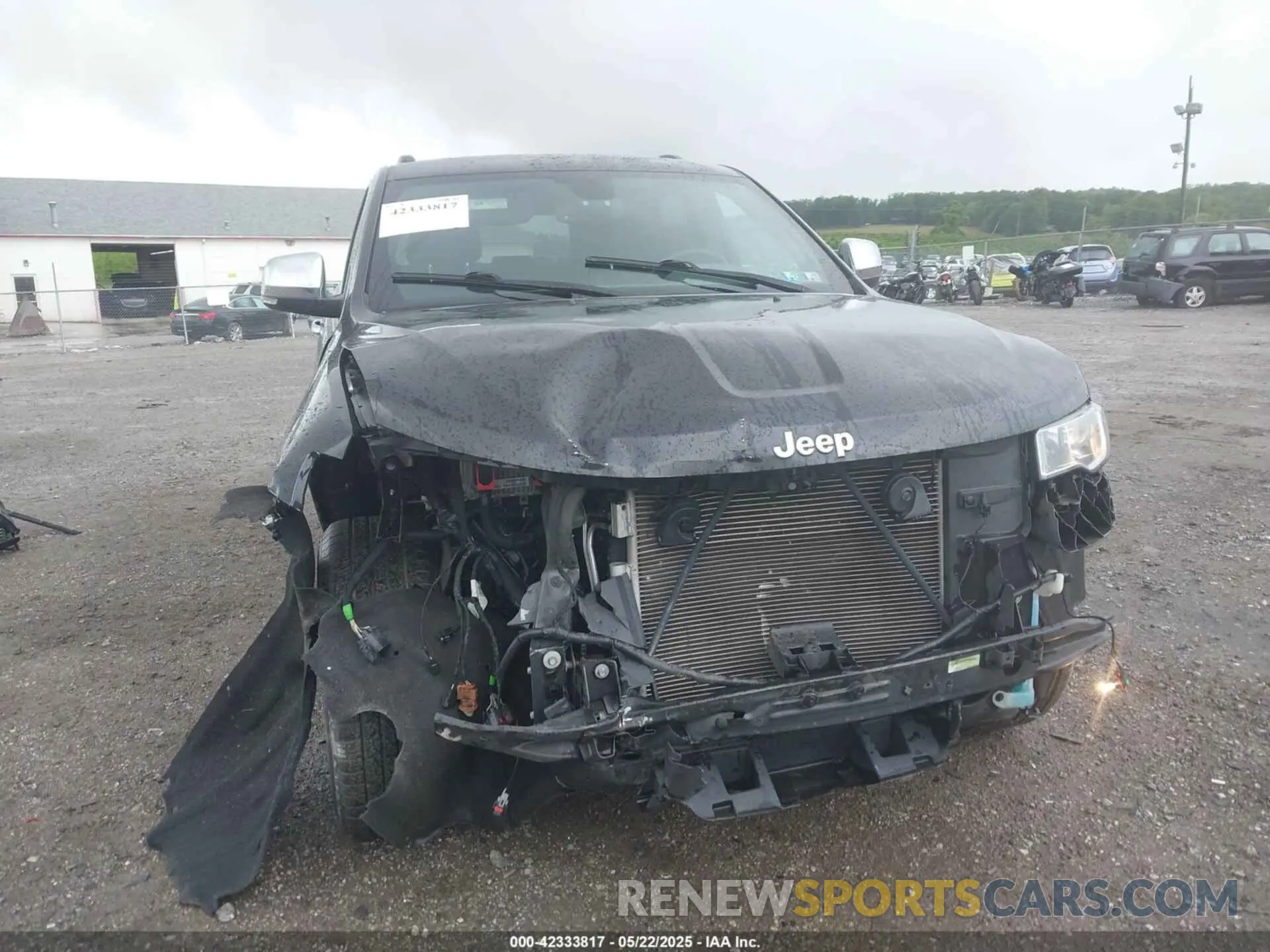 6 Photograph of a damaged car 1C4RJFBG0KC707070 JEEP GRAND CHEROKEE 2019