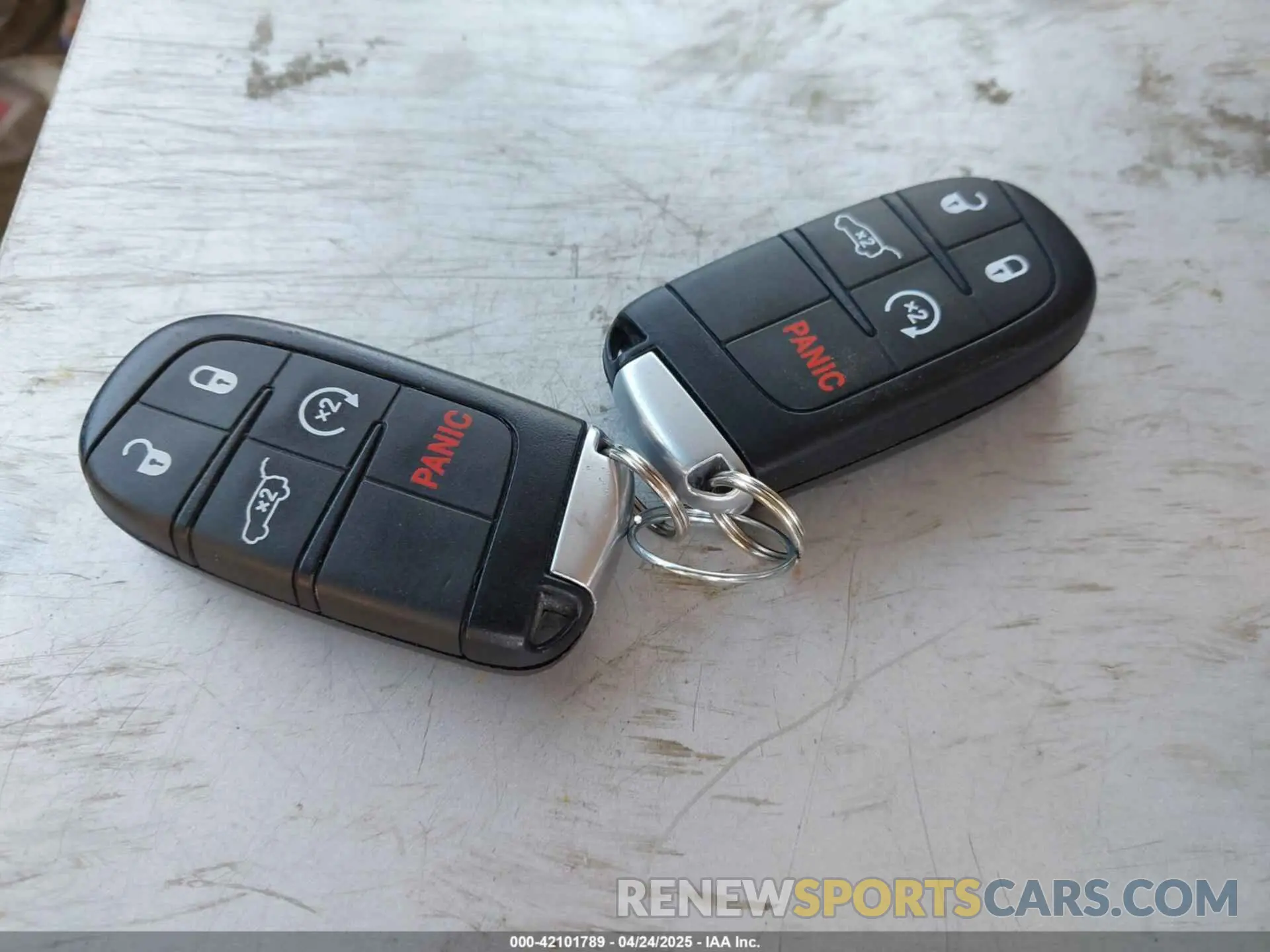 11 Фотография поврежденного автомобиля 1C4RJFBG0KC741154 JEEP GRAND CHEROKEE 2019