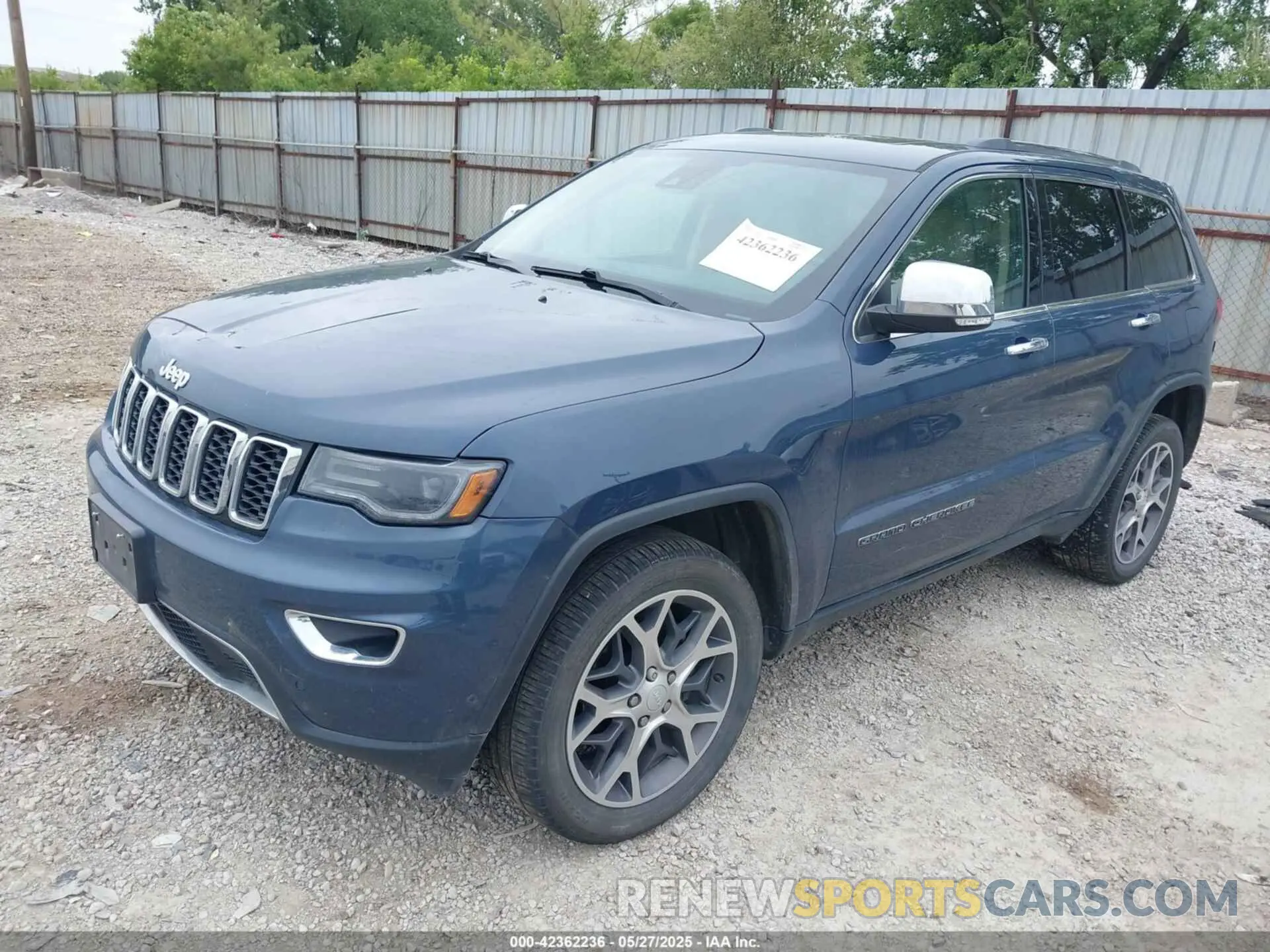 2 Фотография поврежденного автомобиля 1C4RJFBG0KC808660 JEEP GRAND CHEROKEE 2019