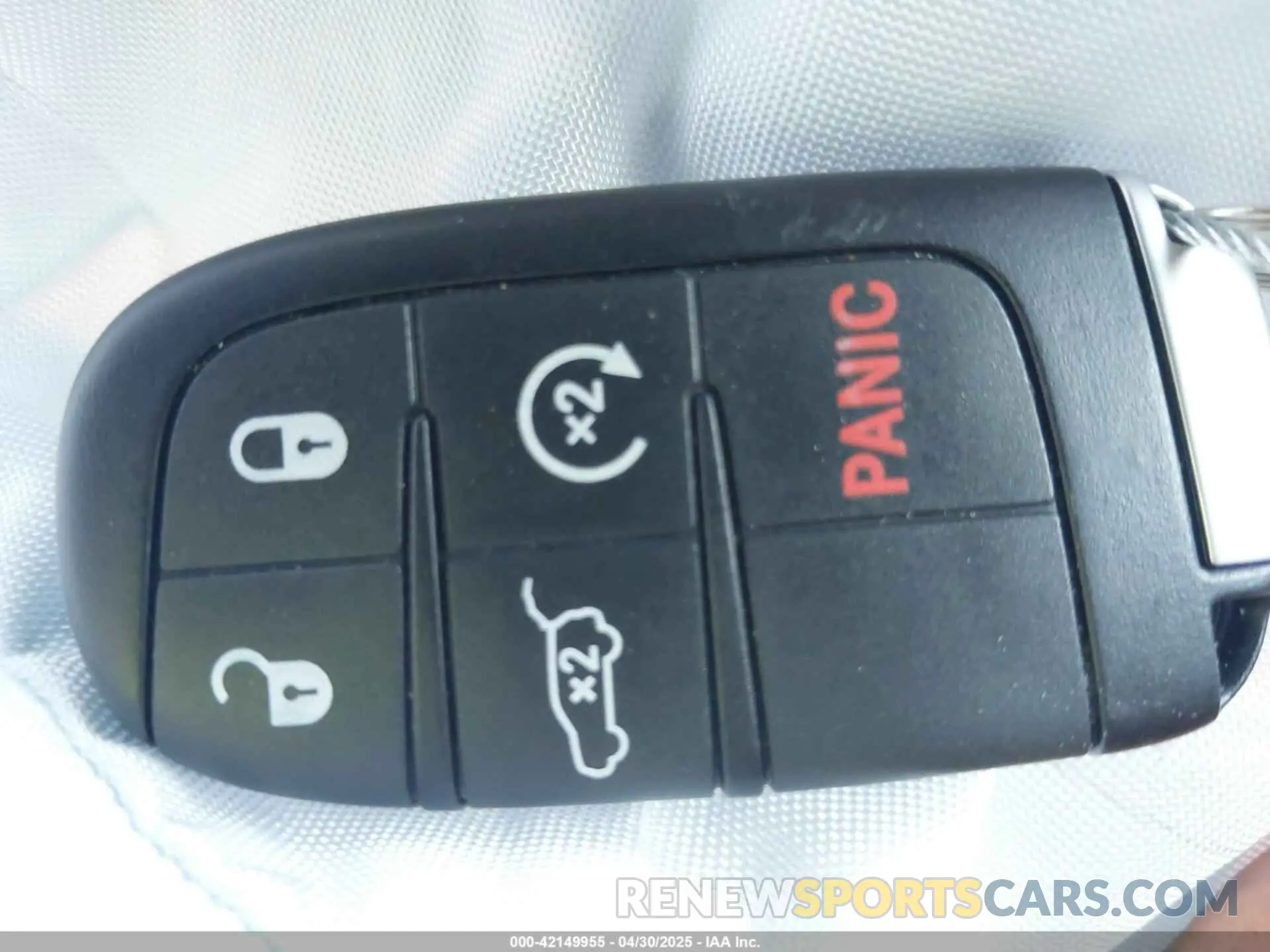 11 Photograph of a damaged car 1C4RJFBG1KC679229 JEEP GRAND CHEROKEE 2019