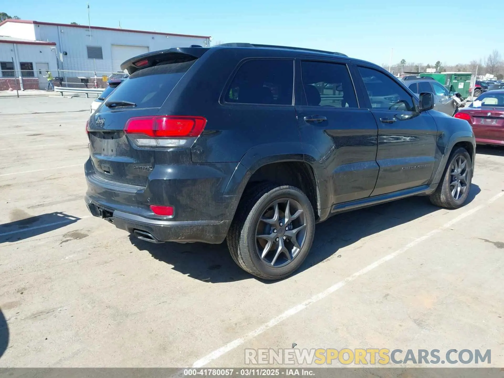 4 Photograph of a damaged car 1C4RJFBG2KC666974 JEEP GRAND CHEROKEE 2019