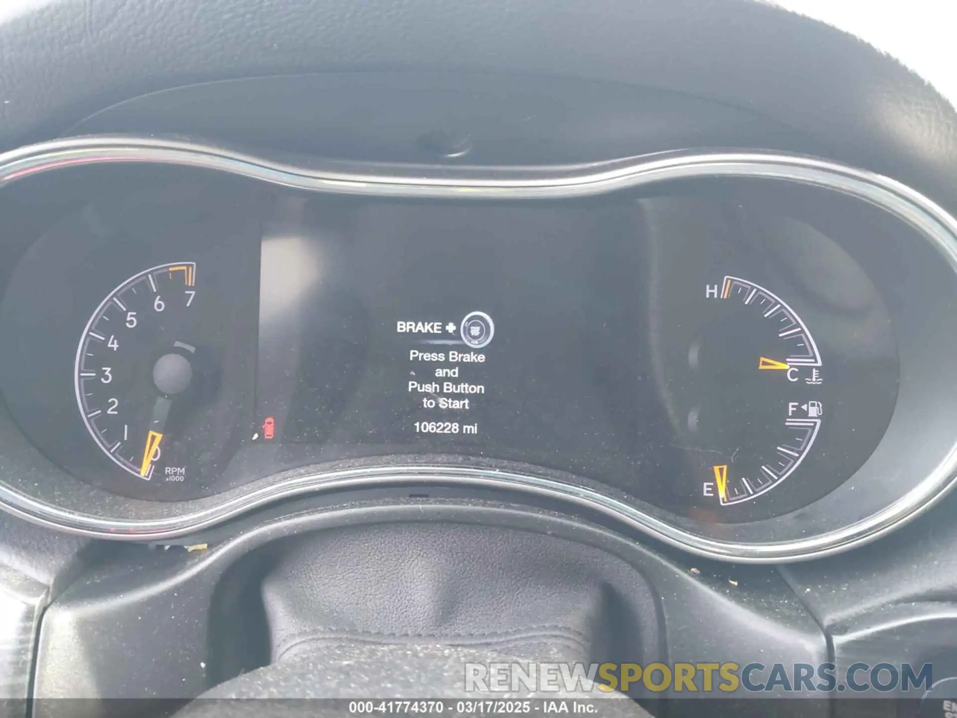 7 Photograph of a damaged car 1C4RJFBG2KC725358 JEEP GRAND CHEROKEE 2019