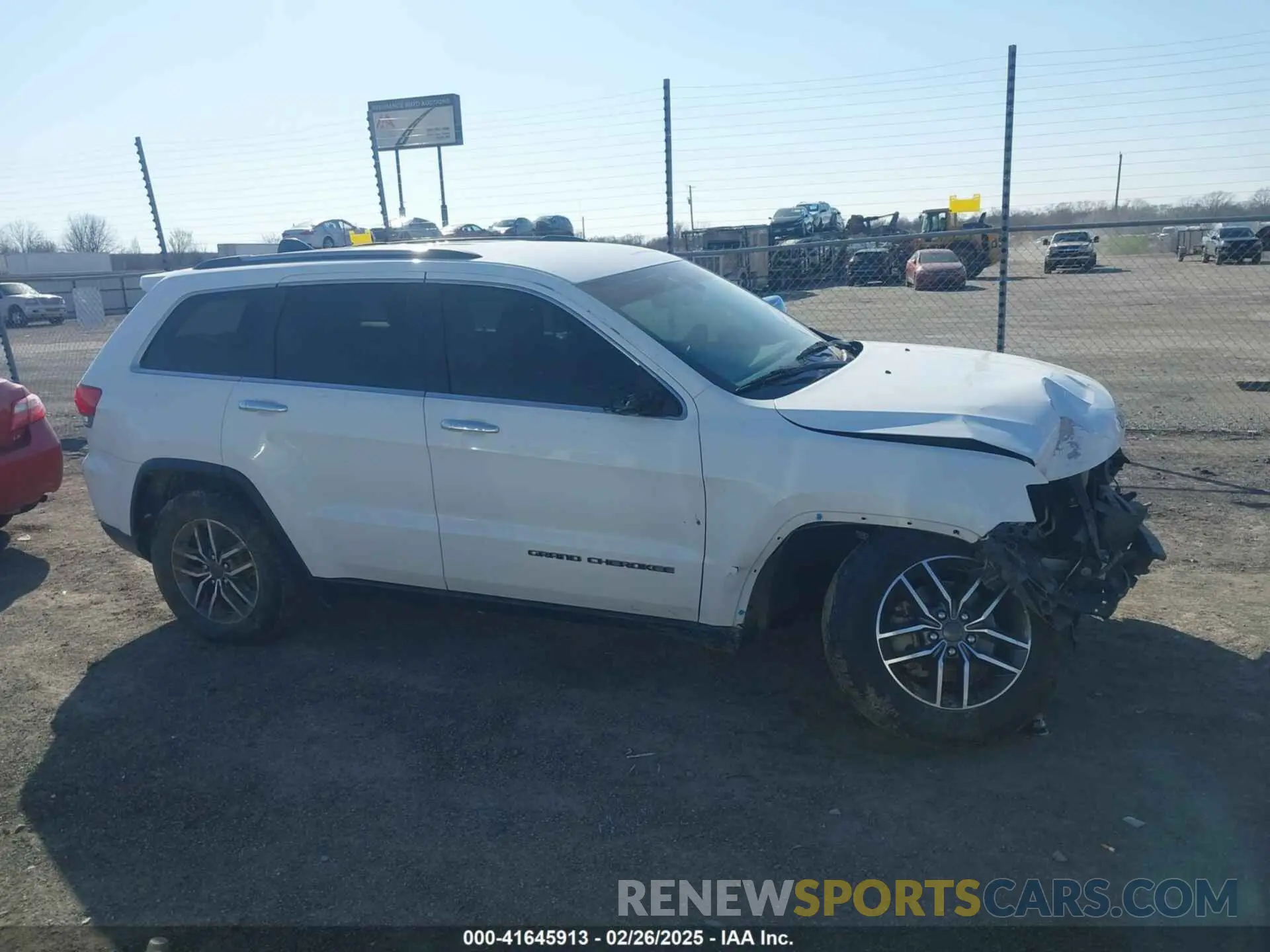 13 Фотография поврежденного автомобиля 1C4RJFBG3KC734697 JEEP GRAND CHEROKEE 2019