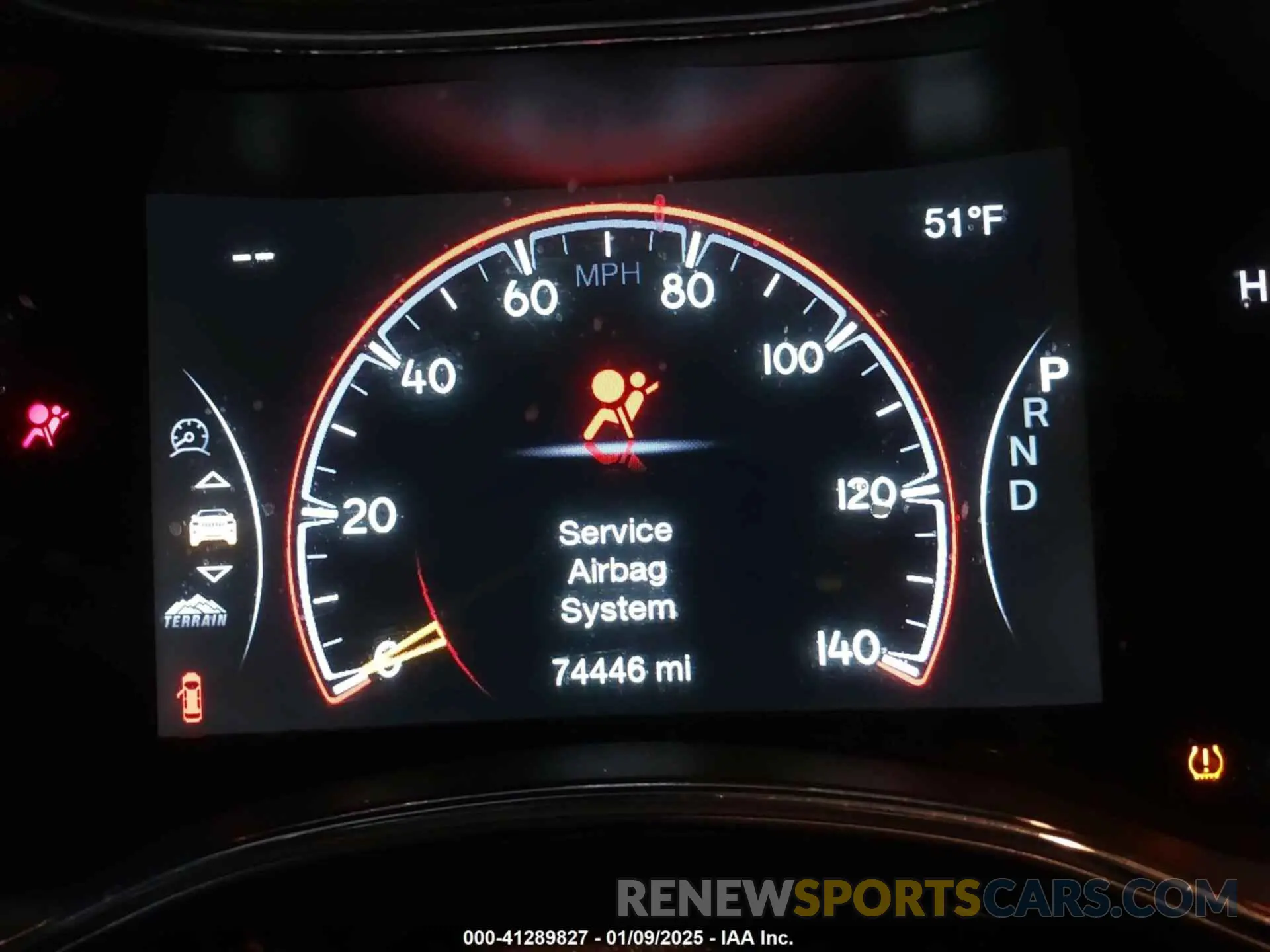 16 Photograph of a damaged car 1C4RJFBG3KC784693 JEEP GRAND CHEROKEE 2019