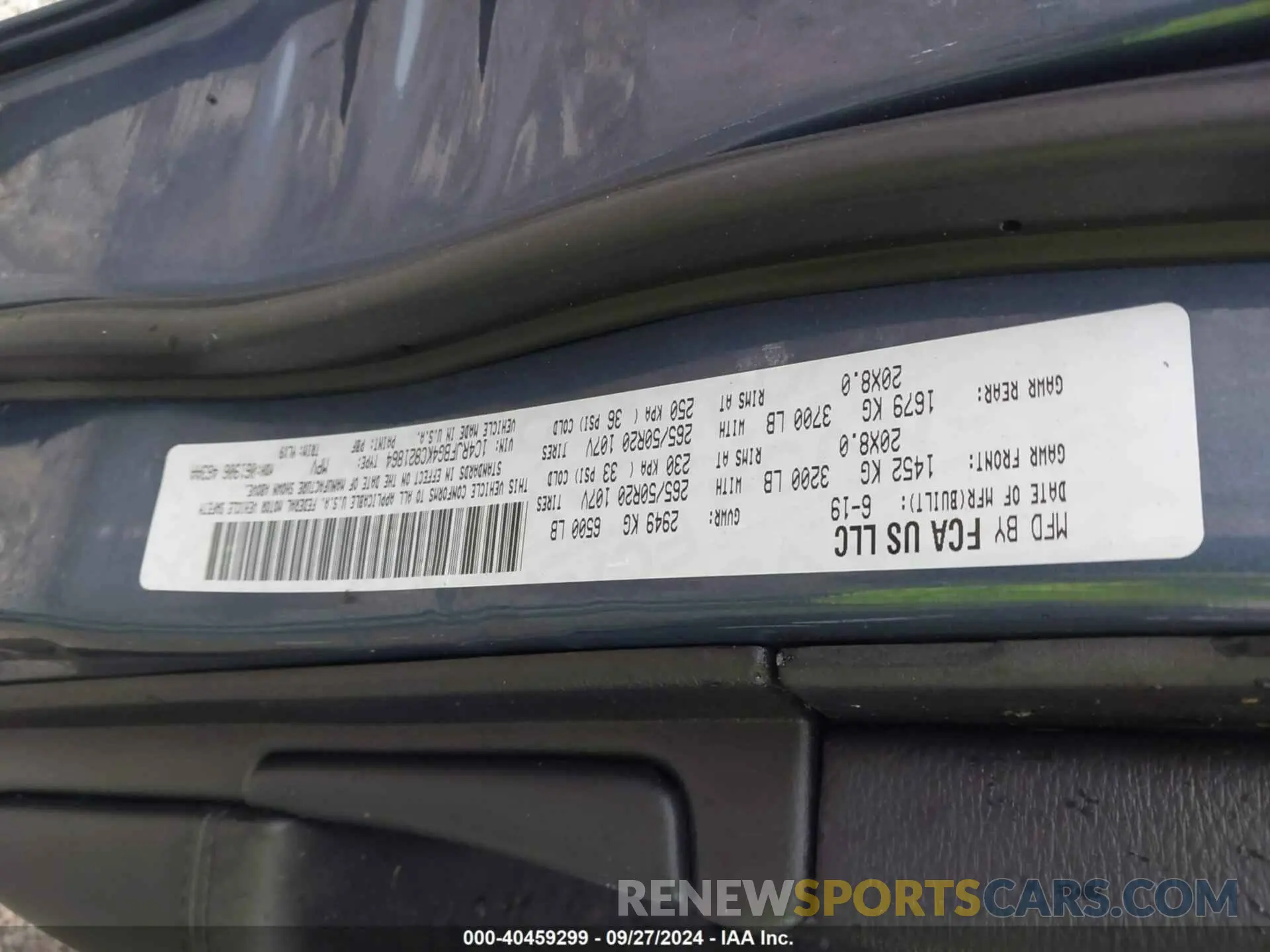 9 Photograph of a damaged car 1C4RJFBG4KC821864 JEEP GRAND CHEROKEE 2019