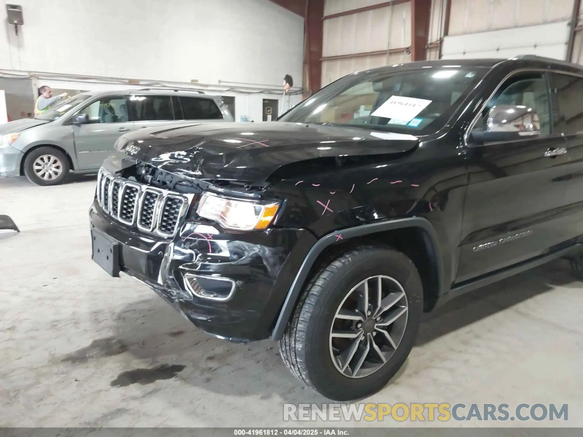 19 Фотография поврежденного автомобиля 1C4RJFBG6KC532016 JEEP GRAND CHEROKEE 2019