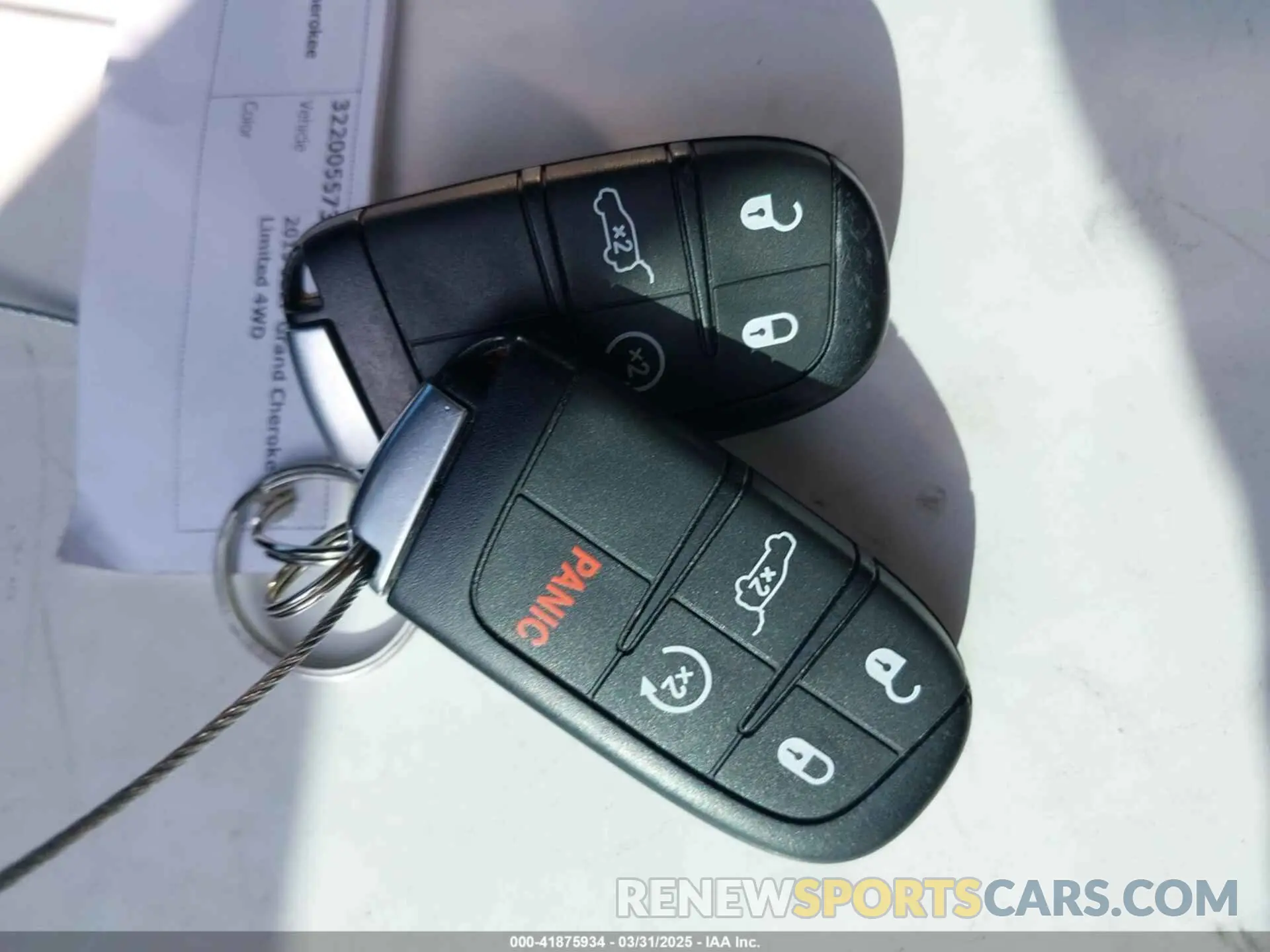 11 Photograph of a damaged car 1C4RJFBG7KC553957 JEEP GRAND CHEROKEE 2019