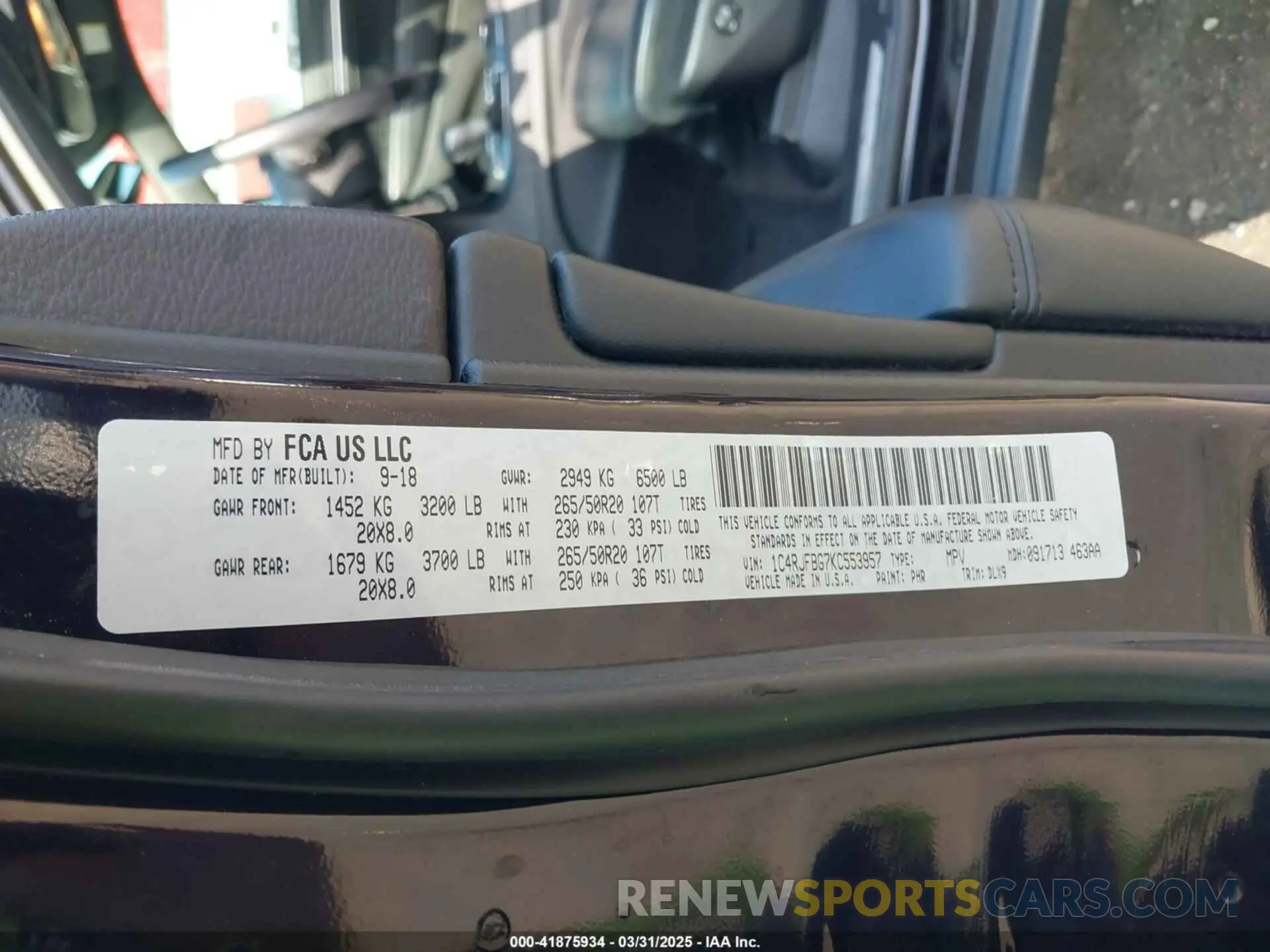 9 Photograph of a damaged car 1C4RJFBG7KC553957 JEEP GRAND CHEROKEE 2019