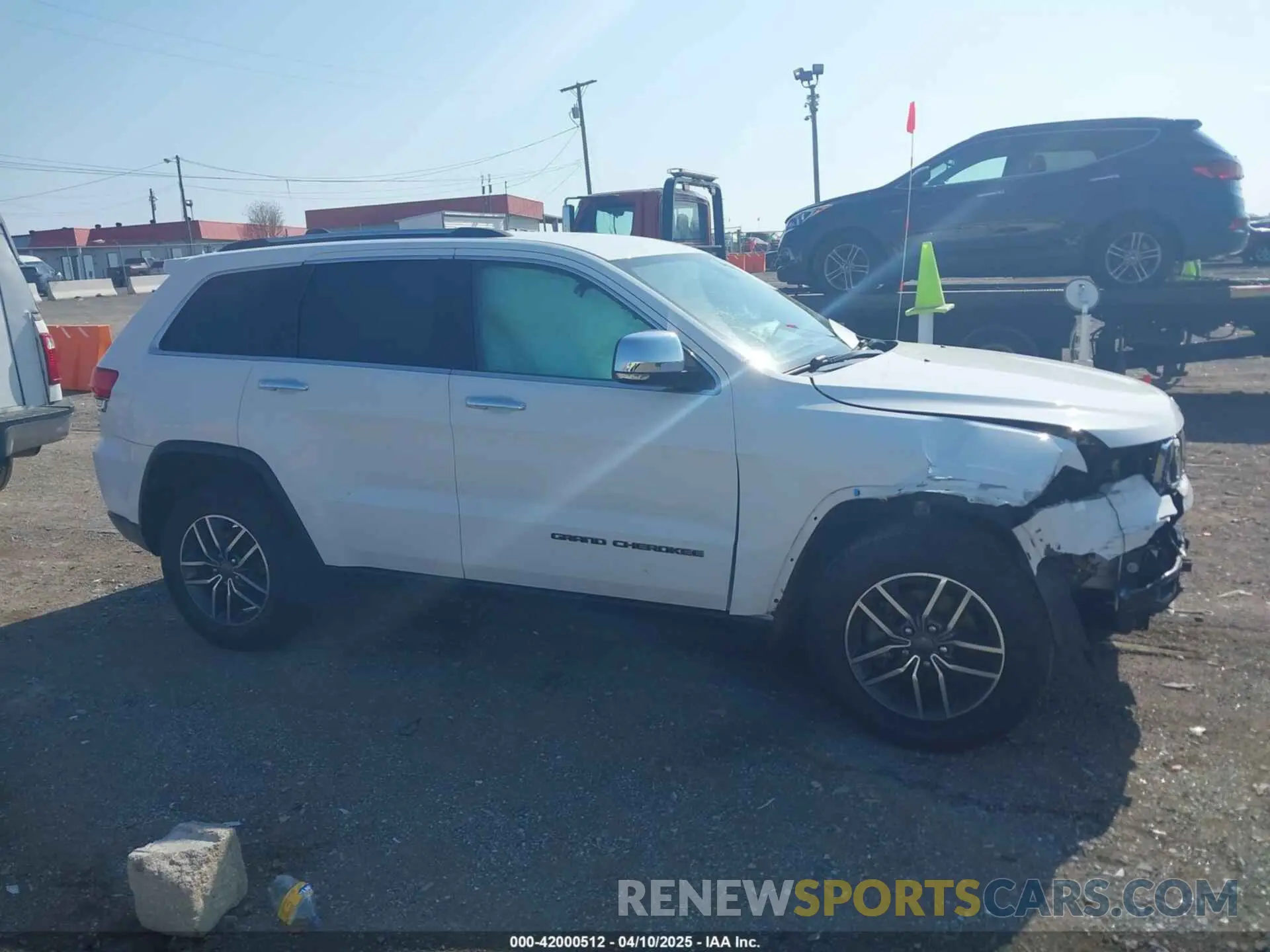 13 Фотография поврежденного автомобиля 1C4RJFBG7KC579264 JEEP GRAND CHEROKEE 2019