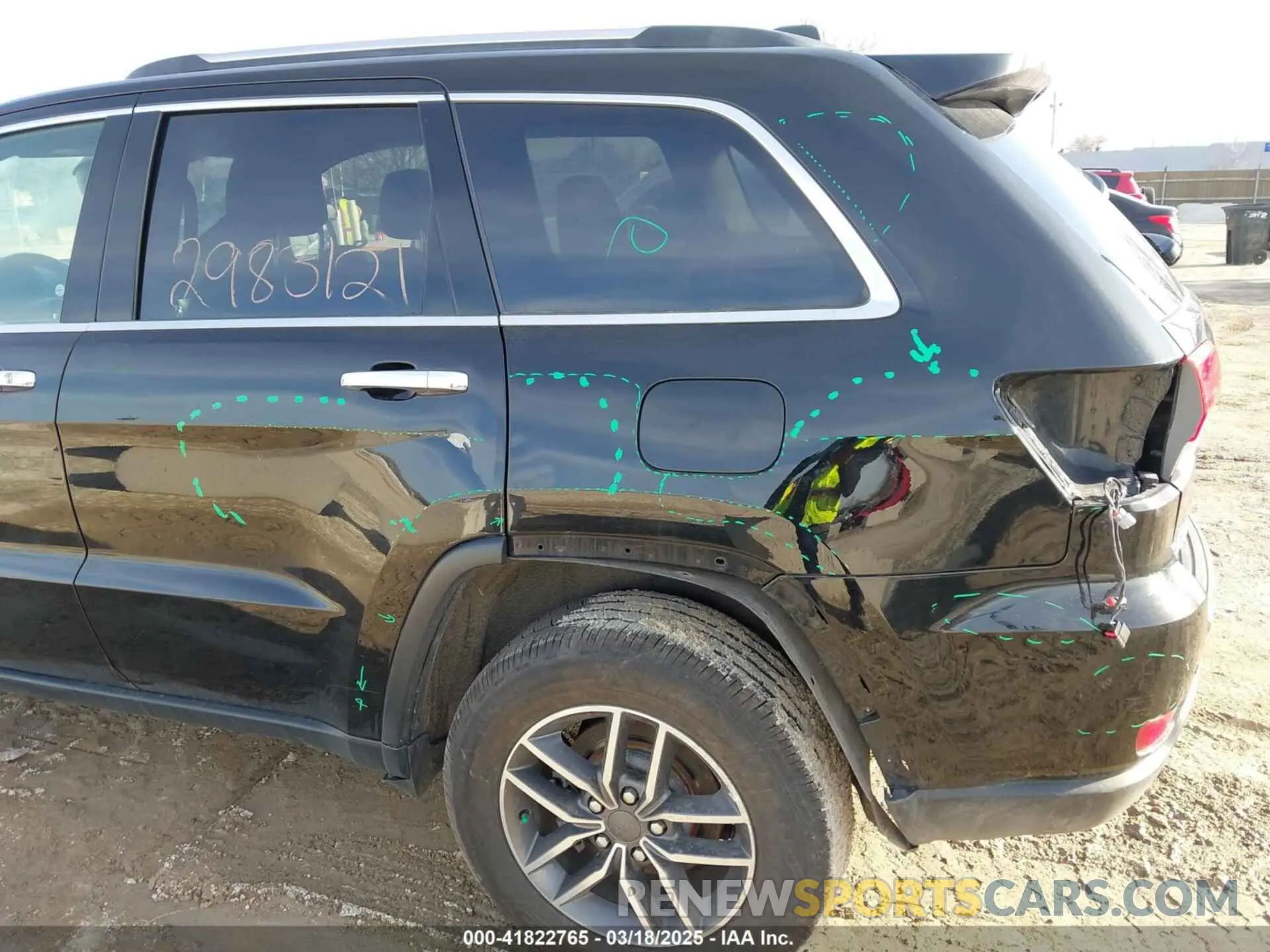 20 Фотография поврежденного автомобиля 1C4RJFBG7KC782834 JEEP GRAND CHEROKEE 2019