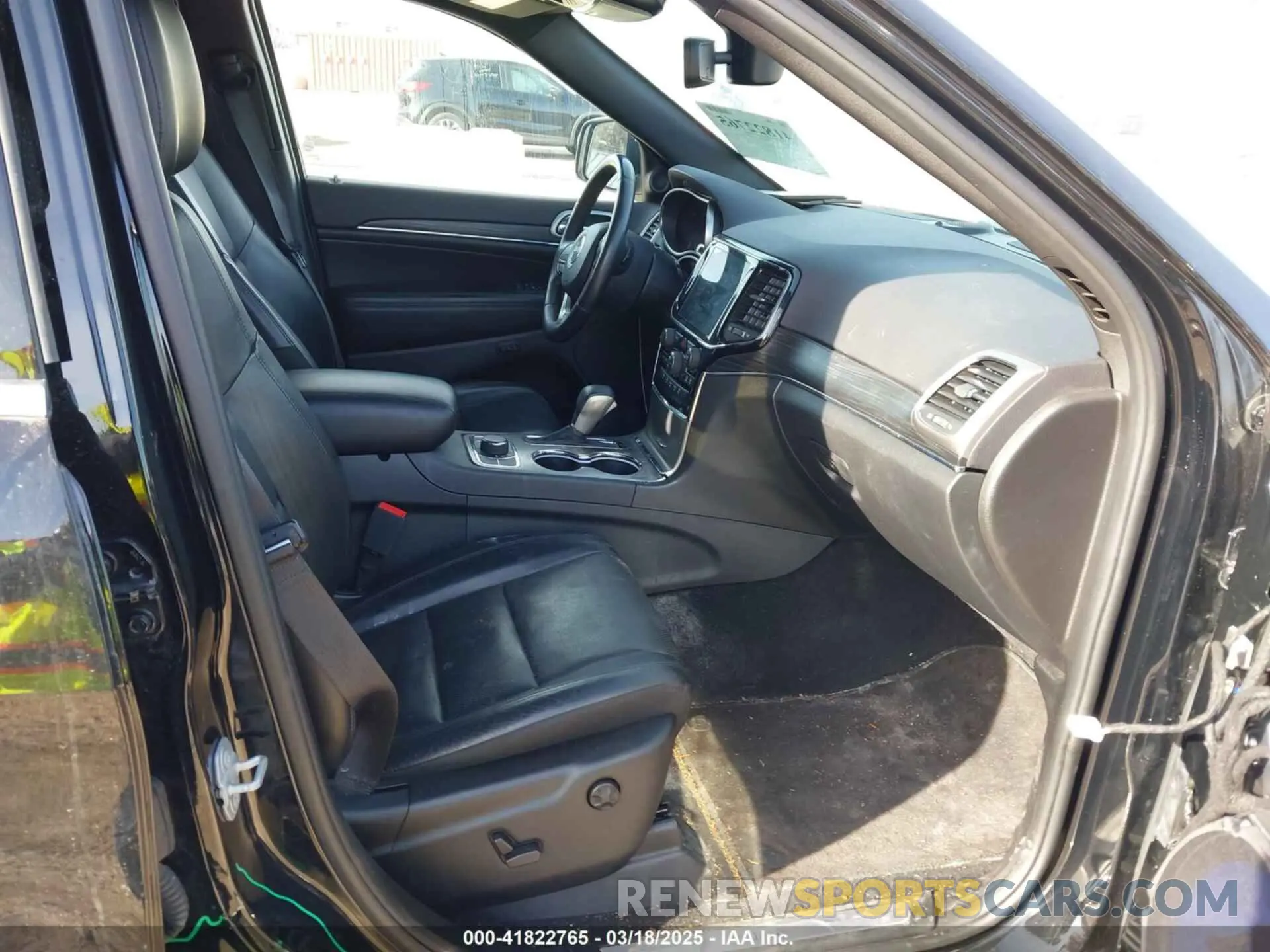 5 Фотография поврежденного автомобиля 1C4RJFBG7KC782834 JEEP GRAND CHEROKEE 2019