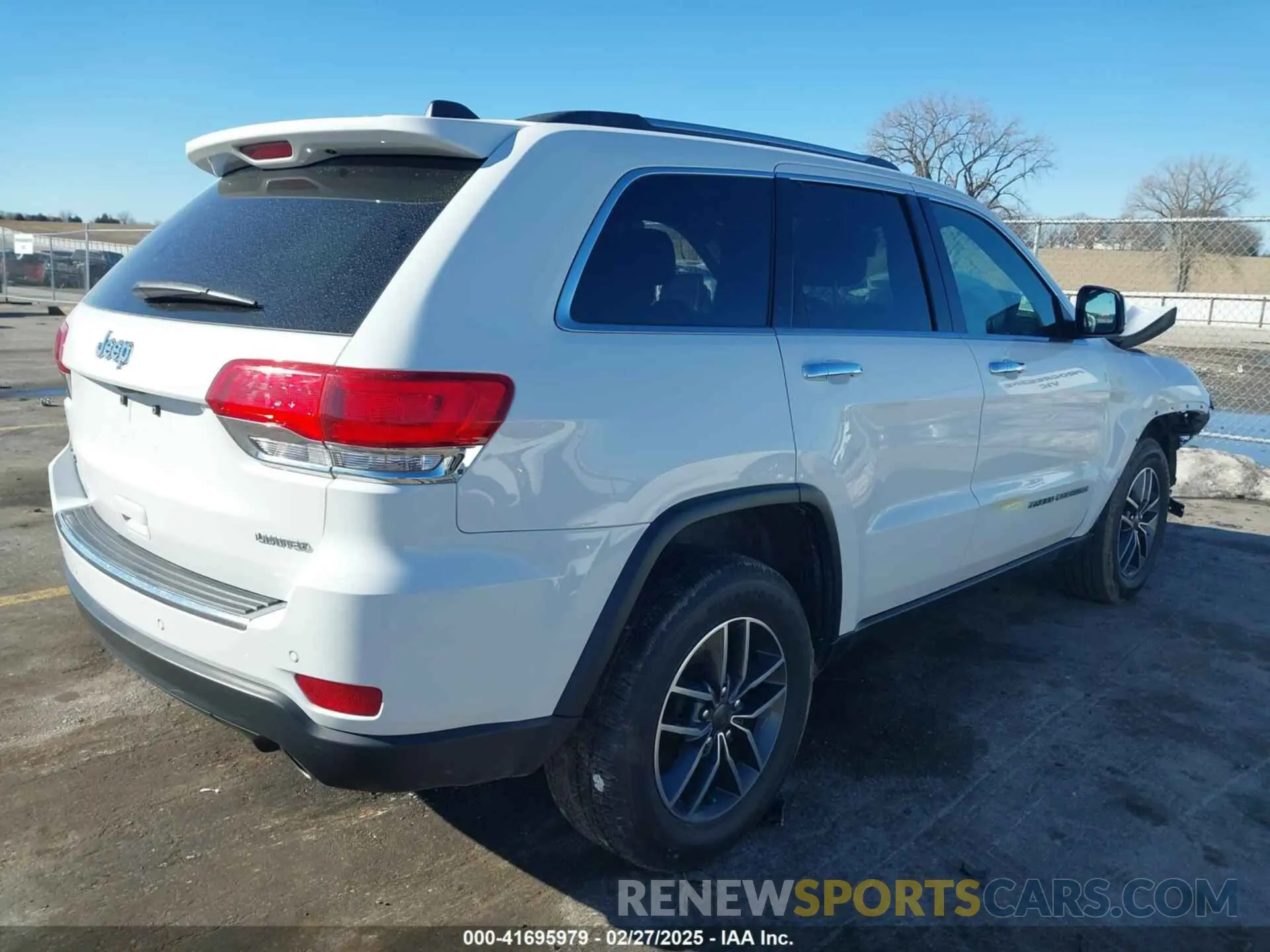 4 Фотография поврежденного автомобиля 1C4RJFBG8KC784527 JEEP GRAND CHEROKEE 2019