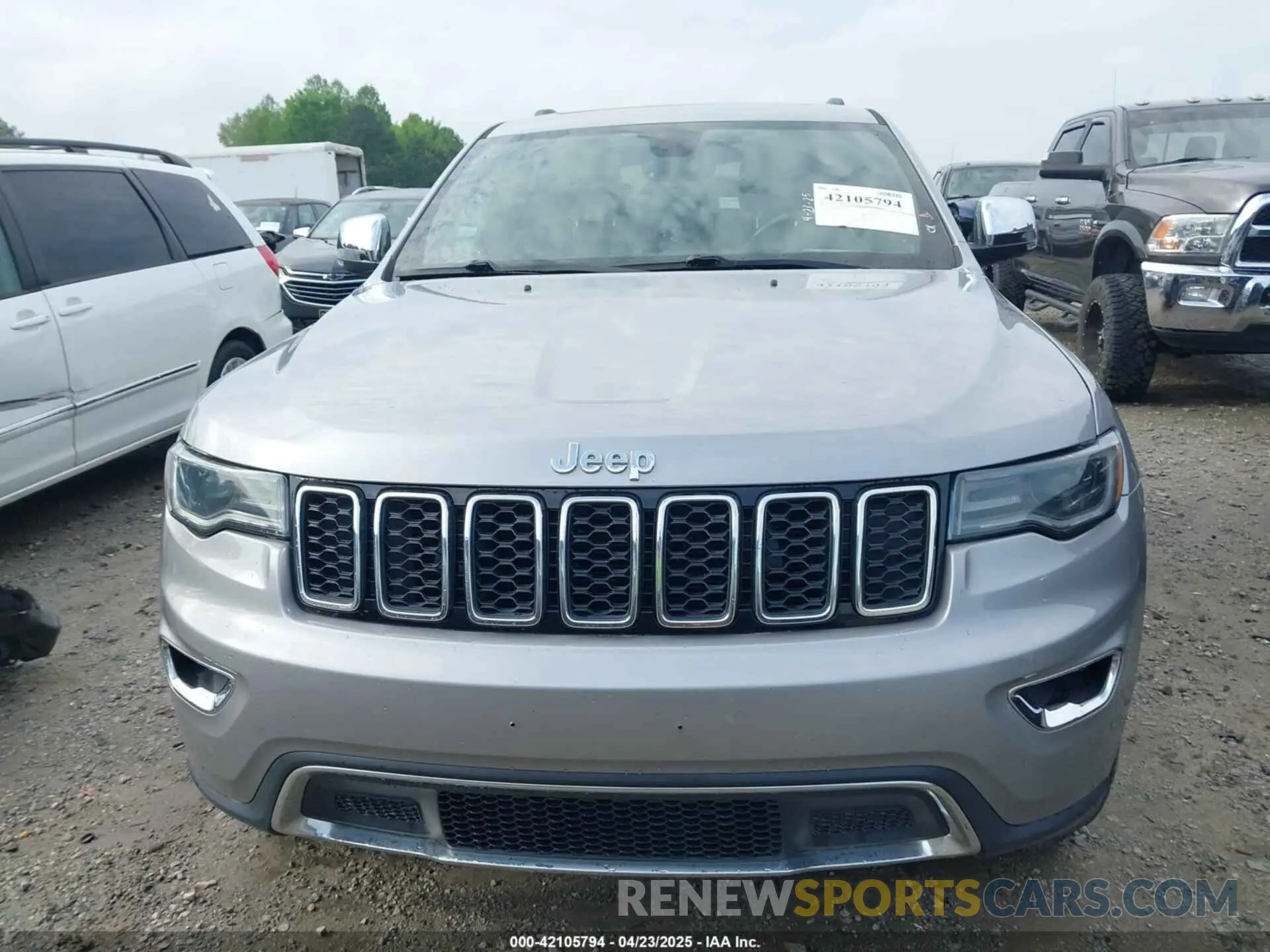 12 Фотография поврежденного автомобиля 1C4RJFBG8KC799478 JEEP GRAND CHEROKEE 2019