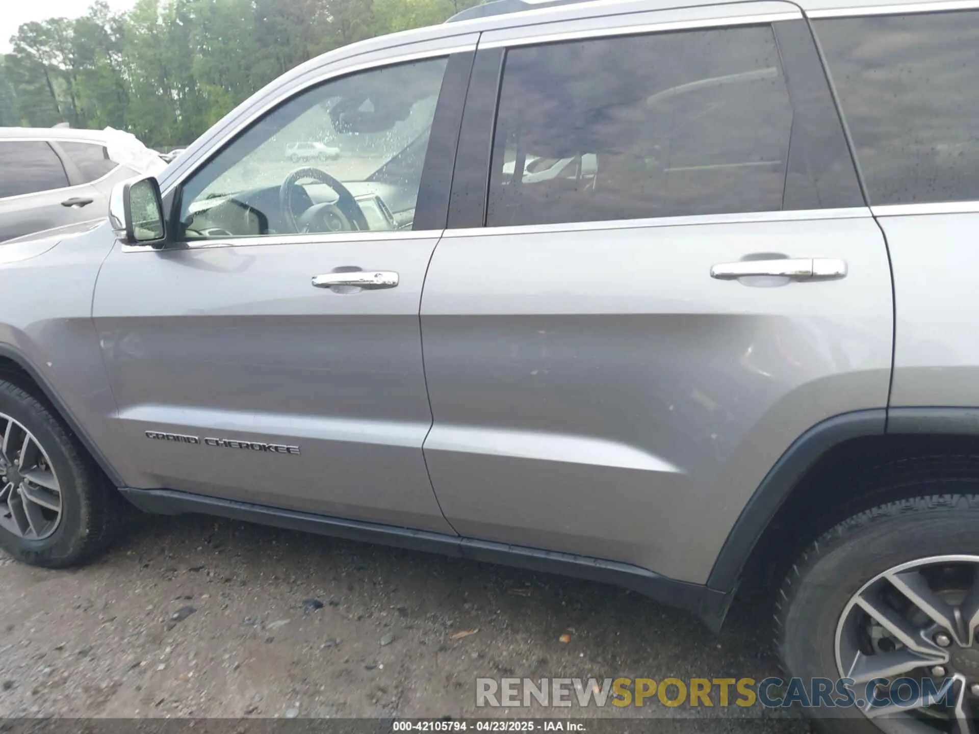 14 Фотография поврежденного автомобиля 1C4RJFBG8KC799478 JEEP GRAND CHEROKEE 2019