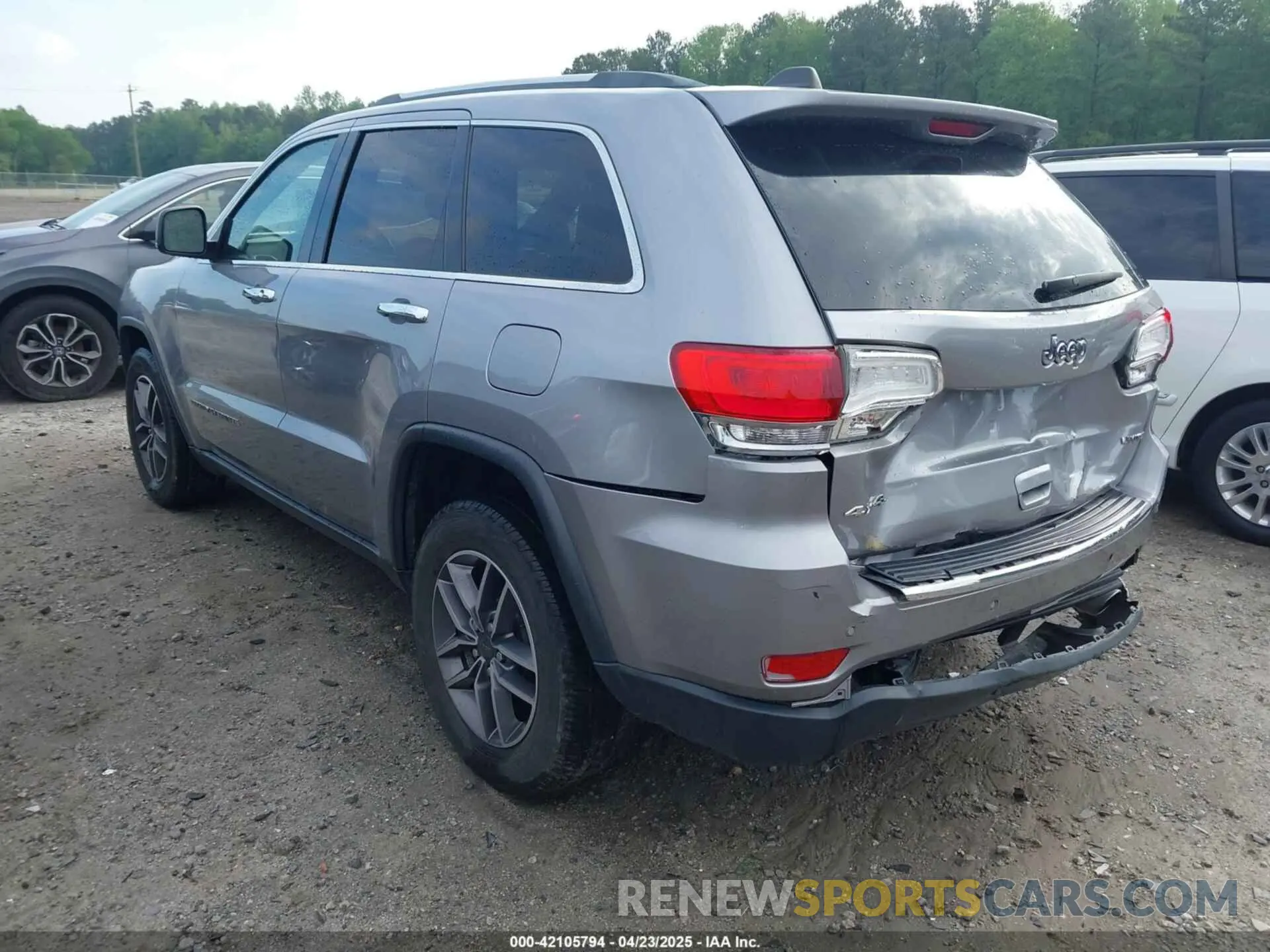 3 Фотография поврежденного автомобиля 1C4RJFBG8KC799478 JEEP GRAND CHEROKEE 2019