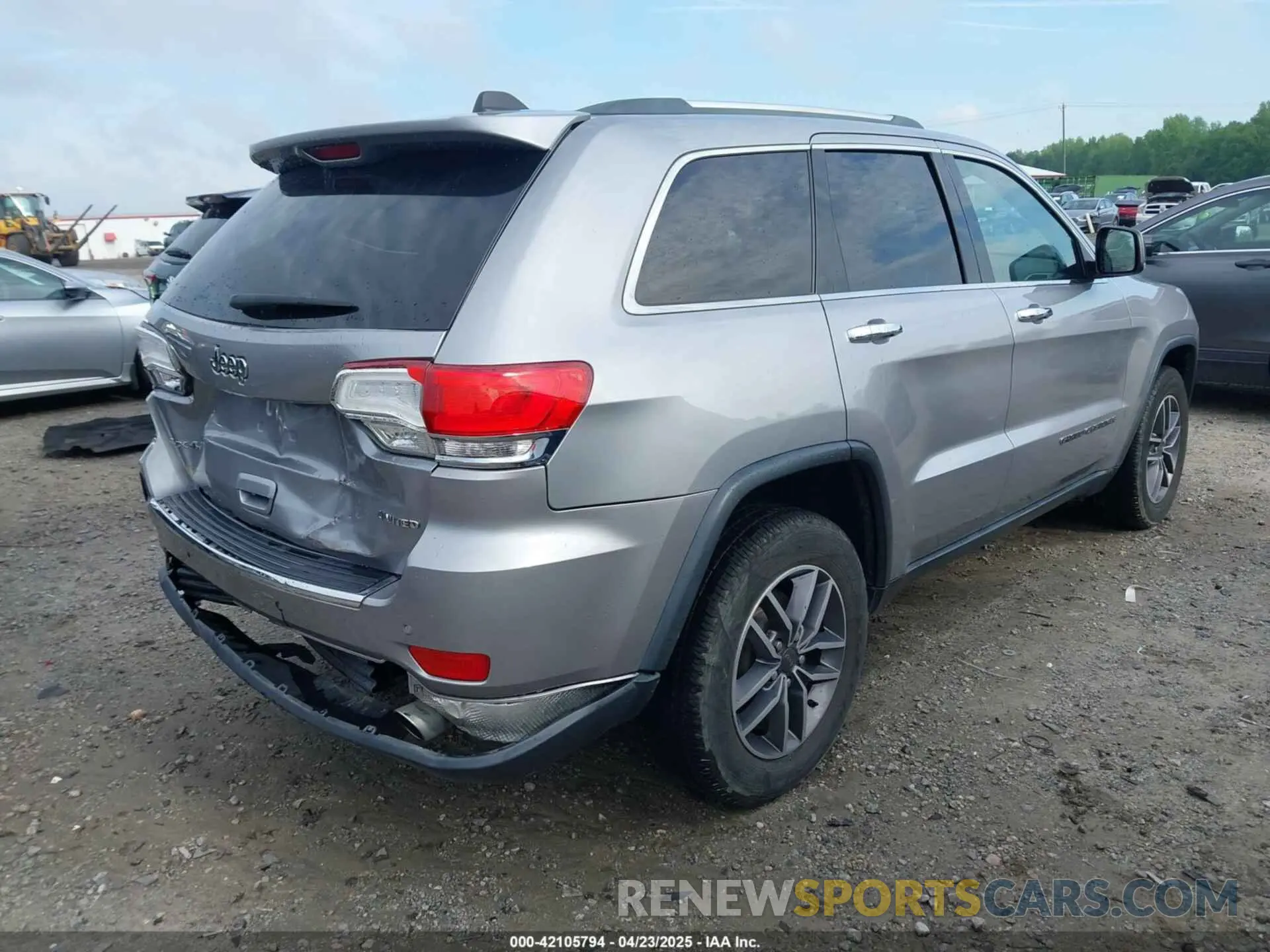 4 Фотография поврежденного автомобиля 1C4RJFBG8KC799478 JEEP GRAND CHEROKEE 2019