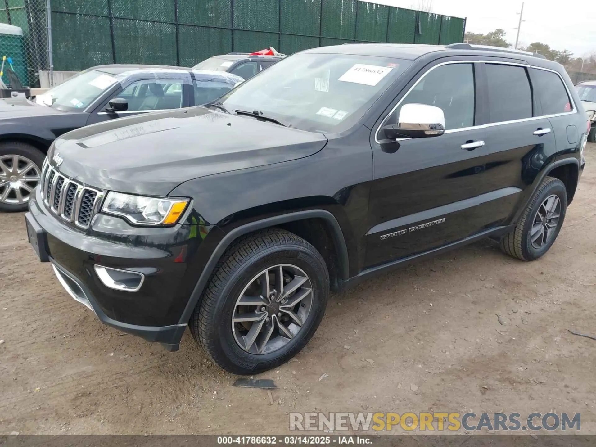 2 Фотография поврежденного автомобиля 1C4RJFBGXKC526512 JEEP GRAND CHEROKEE 2019