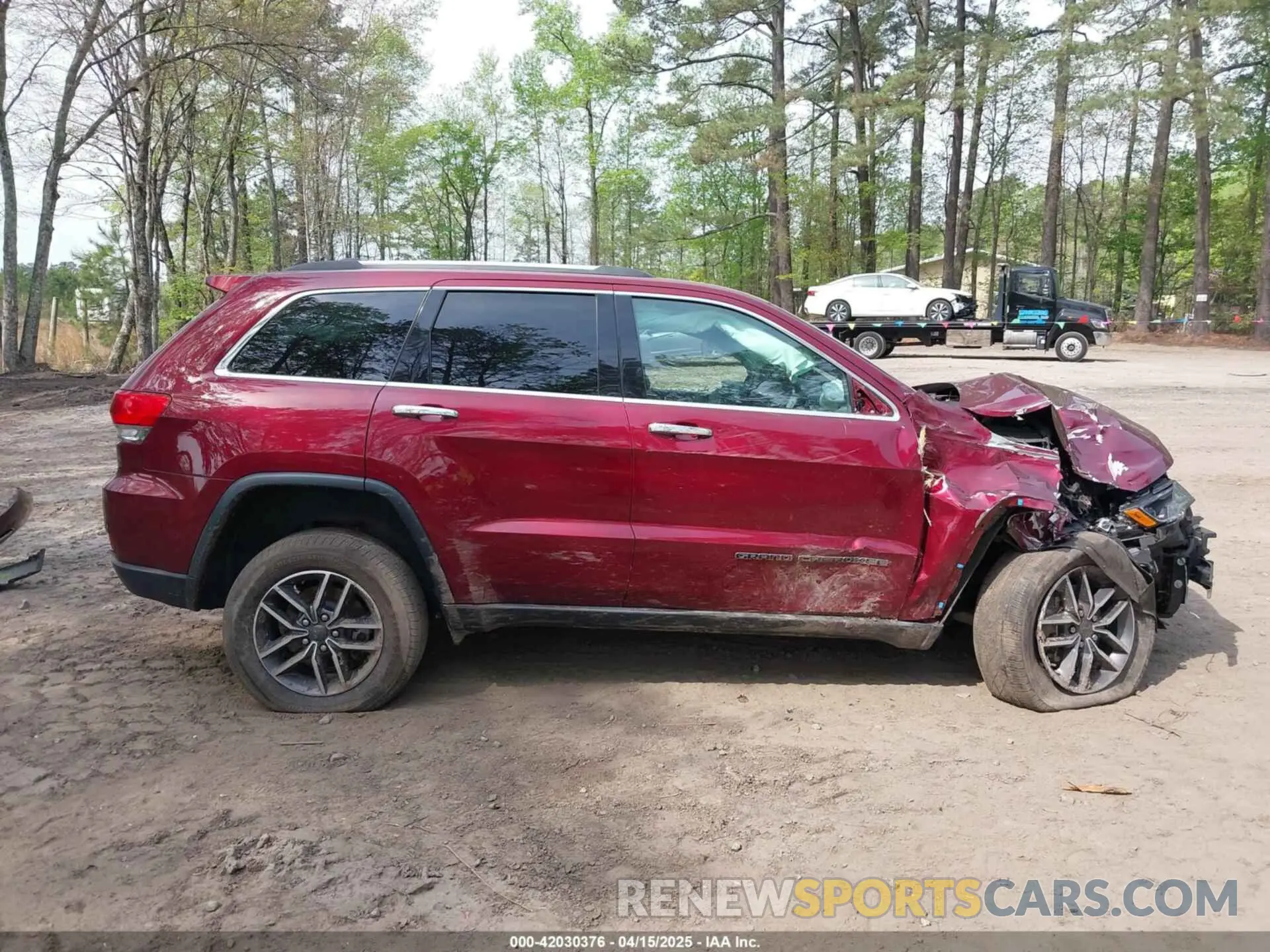 13 Фотография поврежденного автомобиля 1C4RJFBGXKC627307 JEEP GRAND CHEROKEE 2019