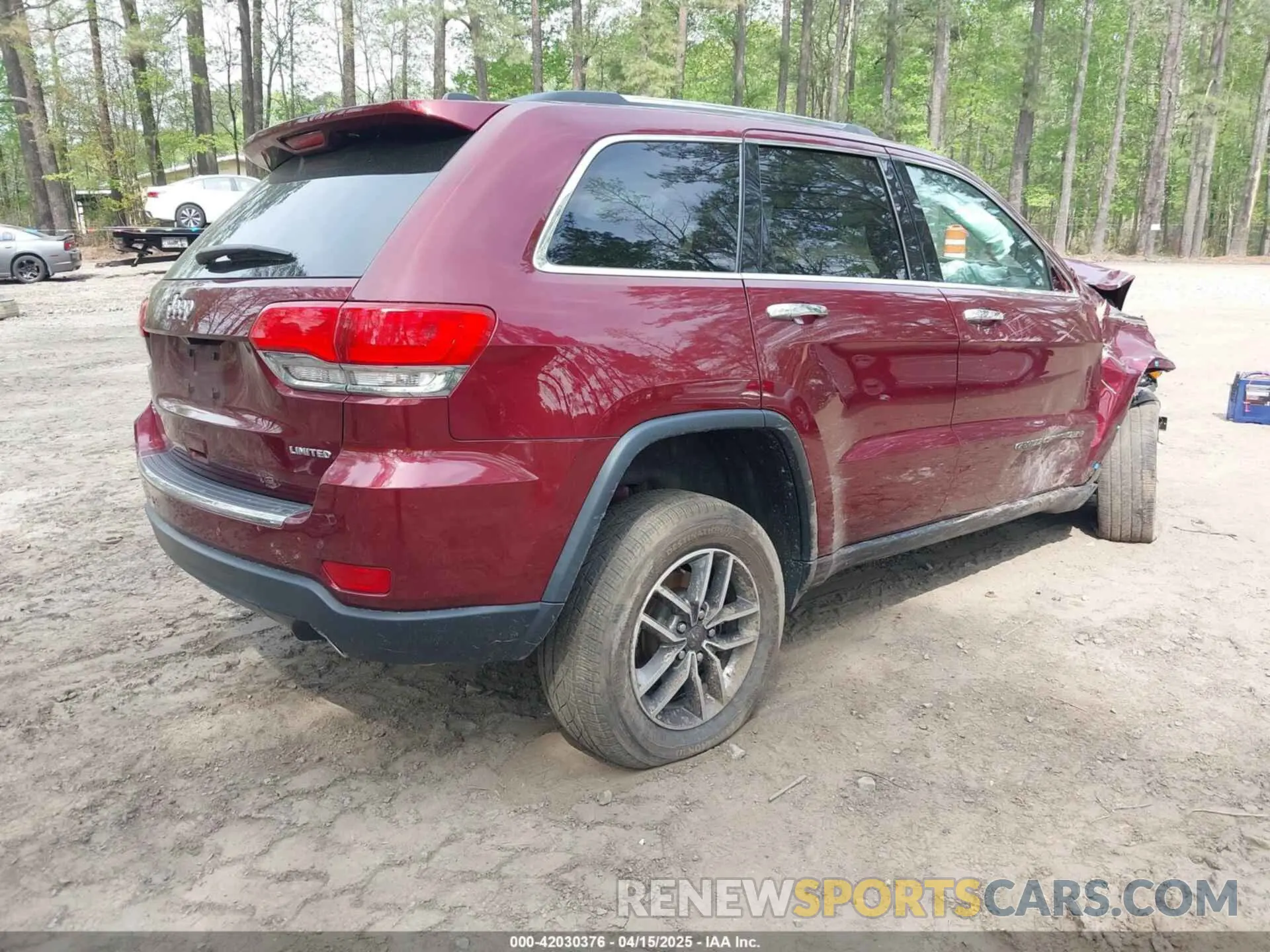4 Фотография поврежденного автомобиля 1C4RJFBGXKC627307 JEEP GRAND CHEROKEE 2019